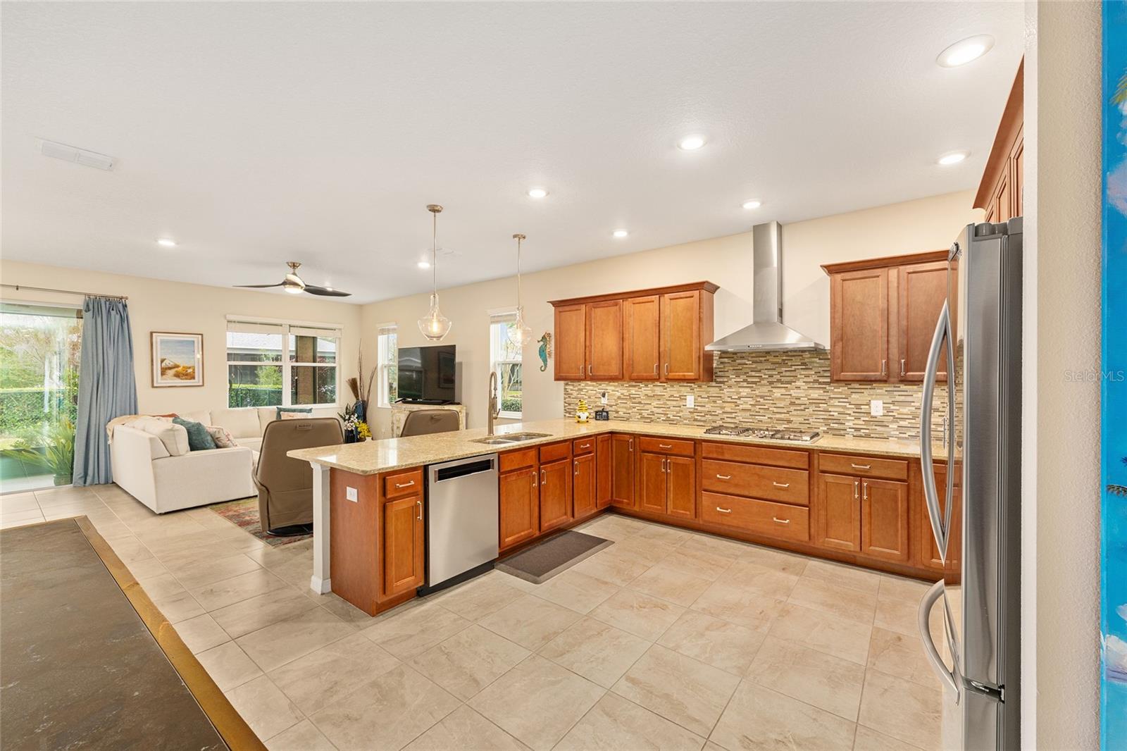 INDIGO EAST SOUTH - Residential