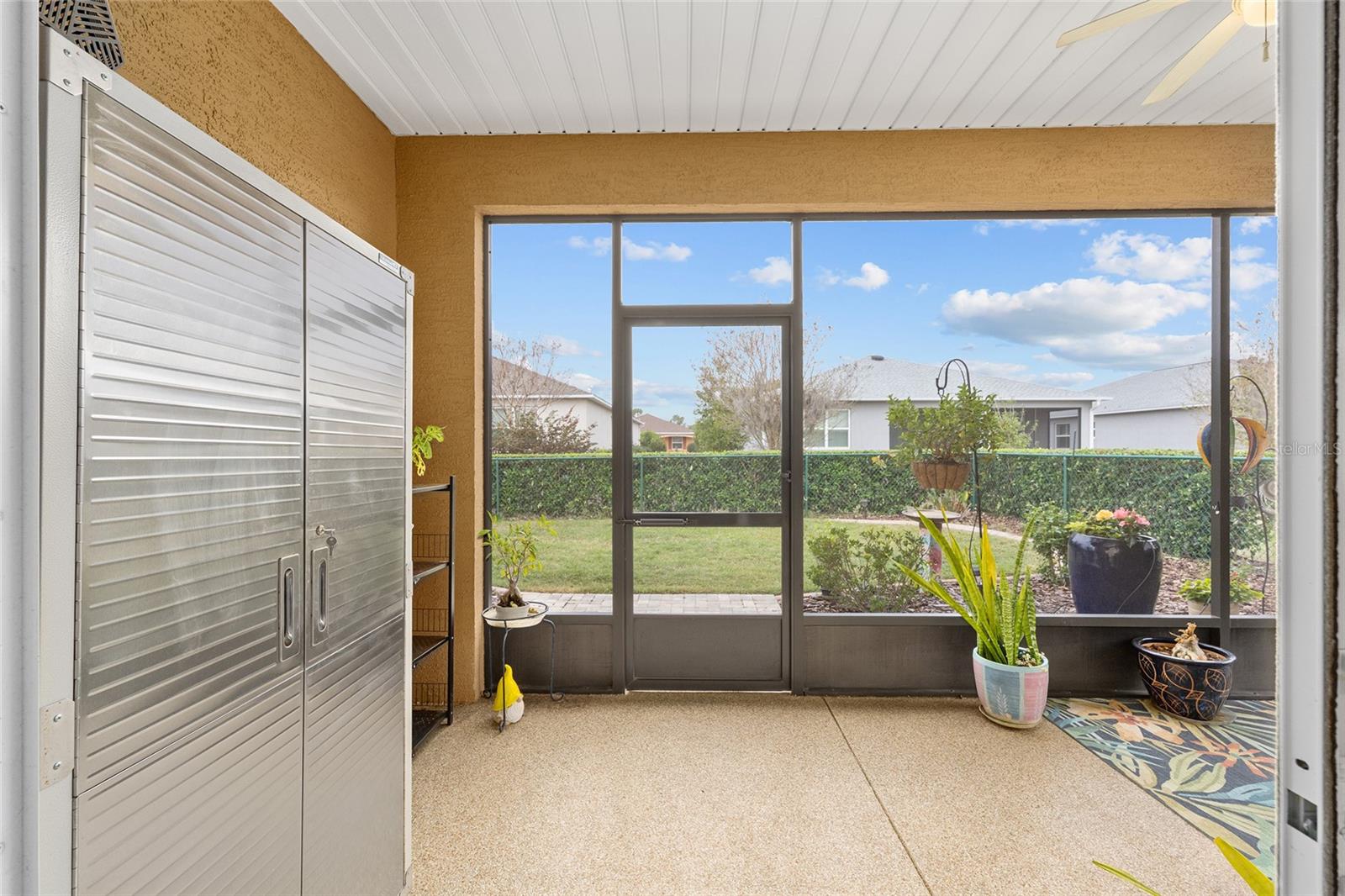 INDIGO EAST SOUTH - Residential