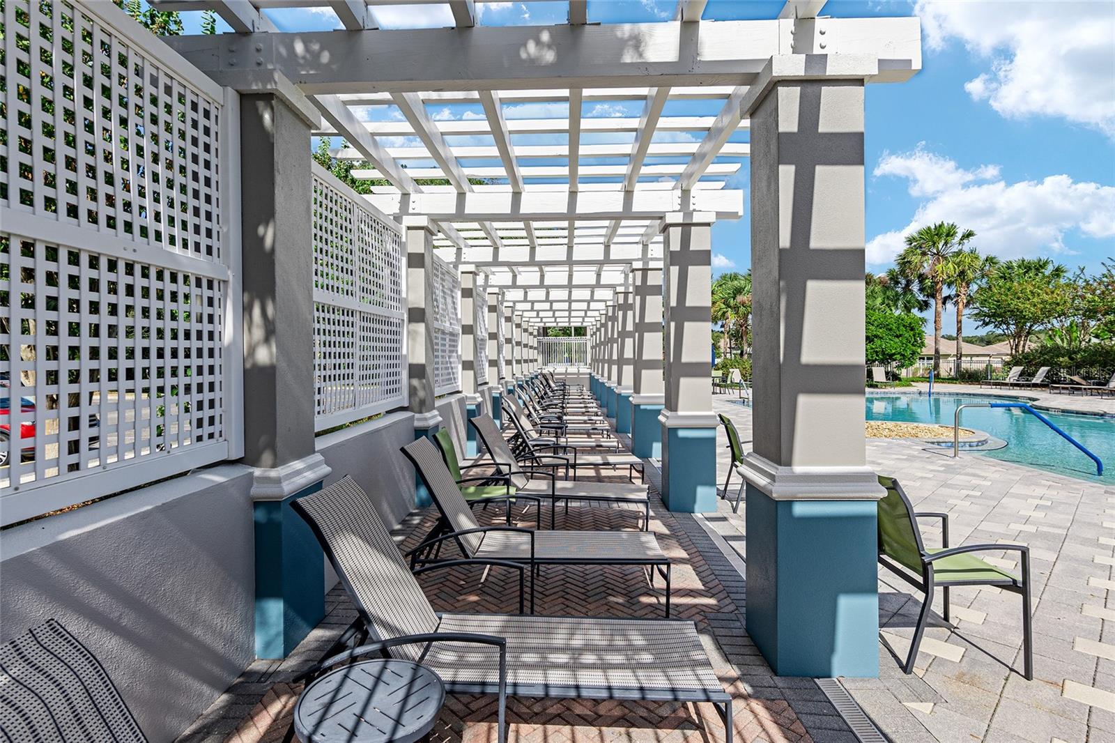 INDIGO EAST SOUTH - Residential