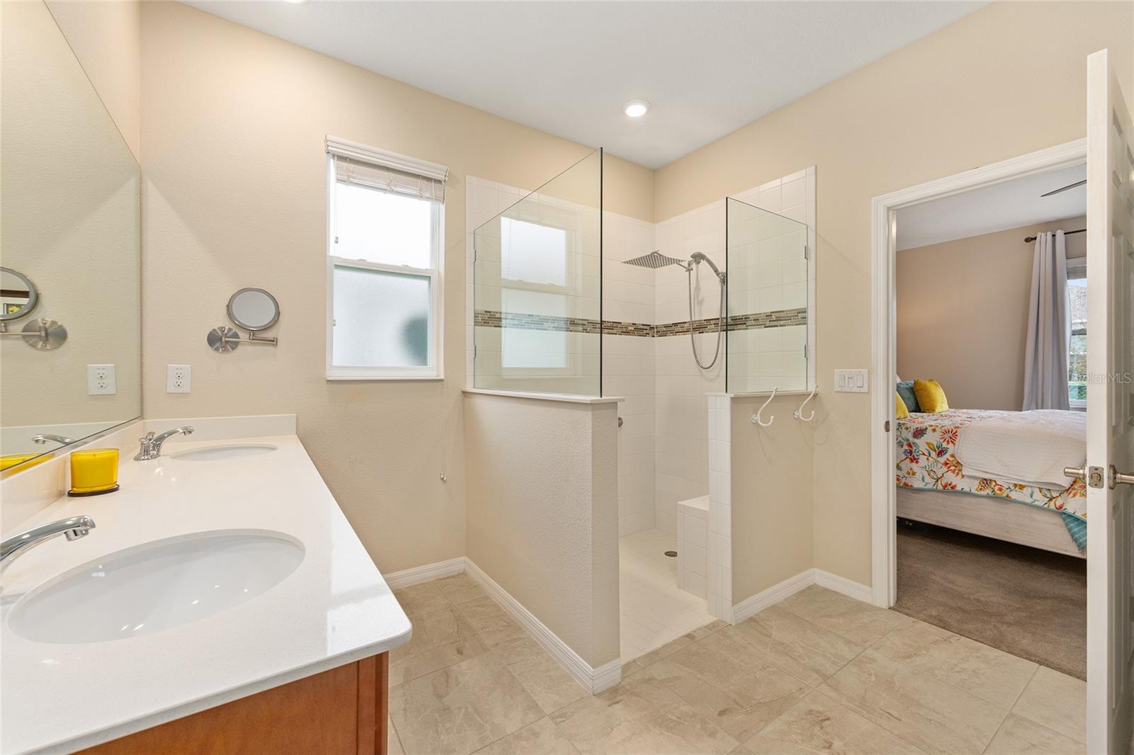 INDIGO EAST SOUTH - Residential