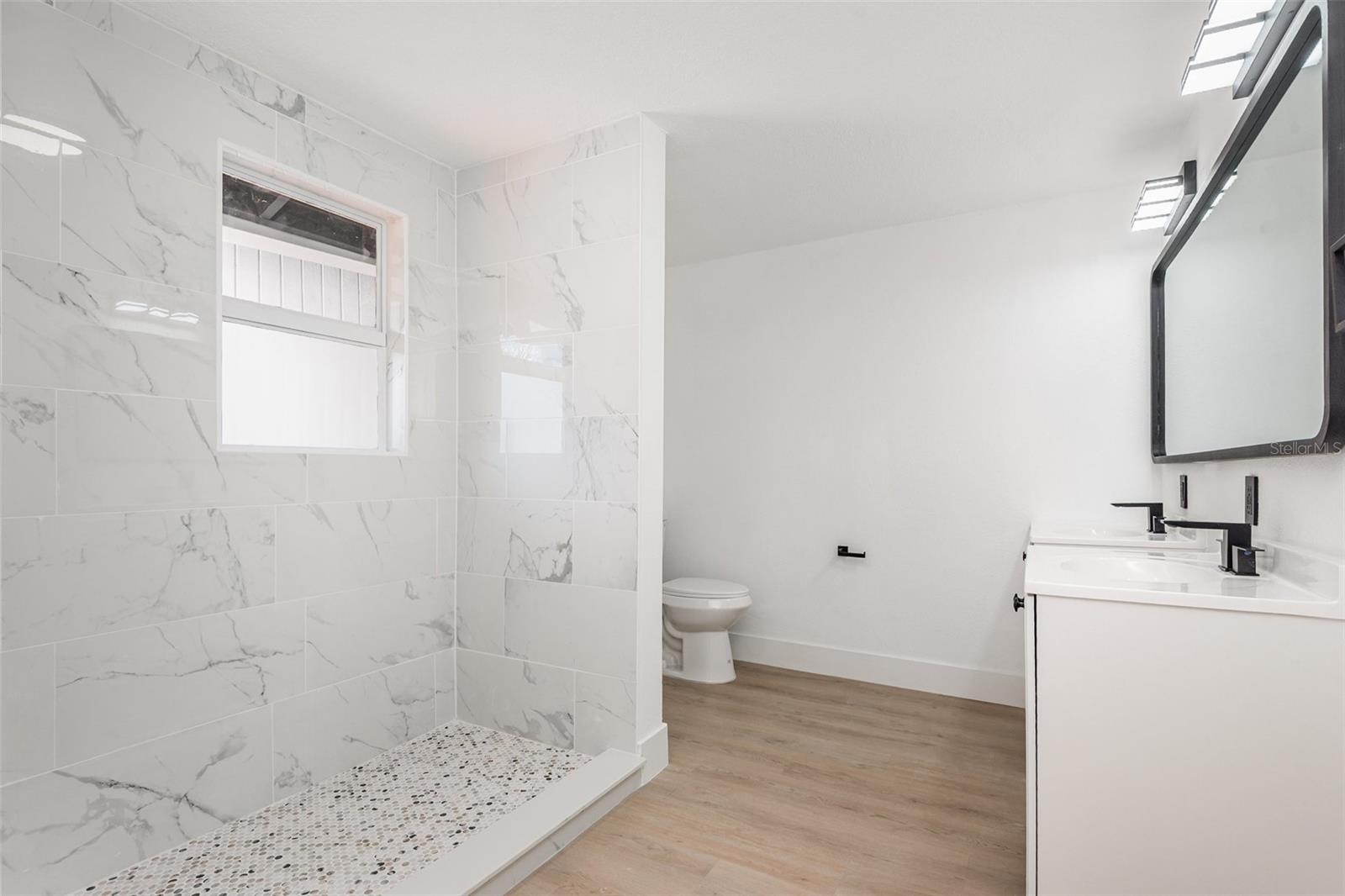 MENDELLS HAWKS PARK - Residential