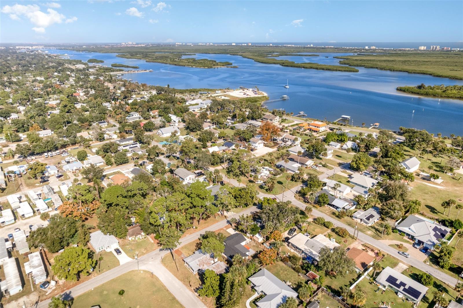 MENDELLS HAWKS PARK - Residential