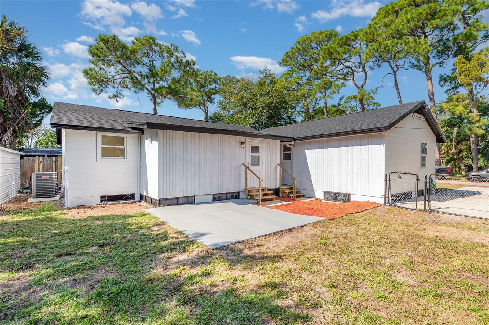 MENDELLS HAWKS PARK - Residential