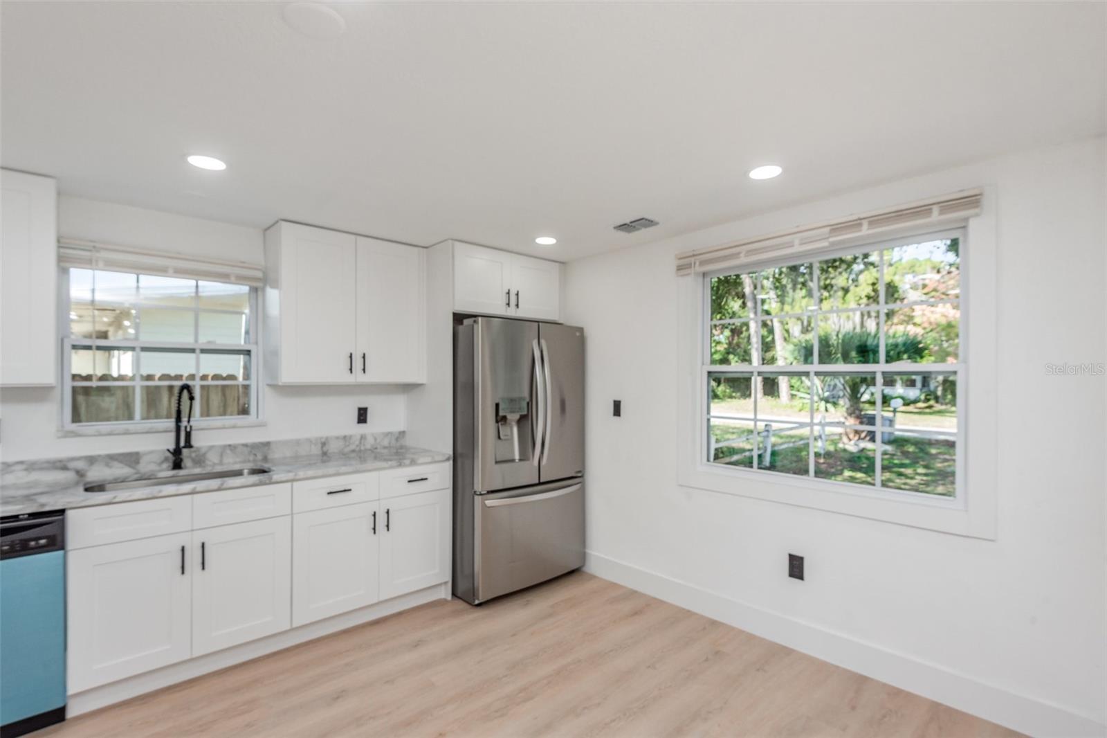 MENDELLS HAWKS PARK - Residential