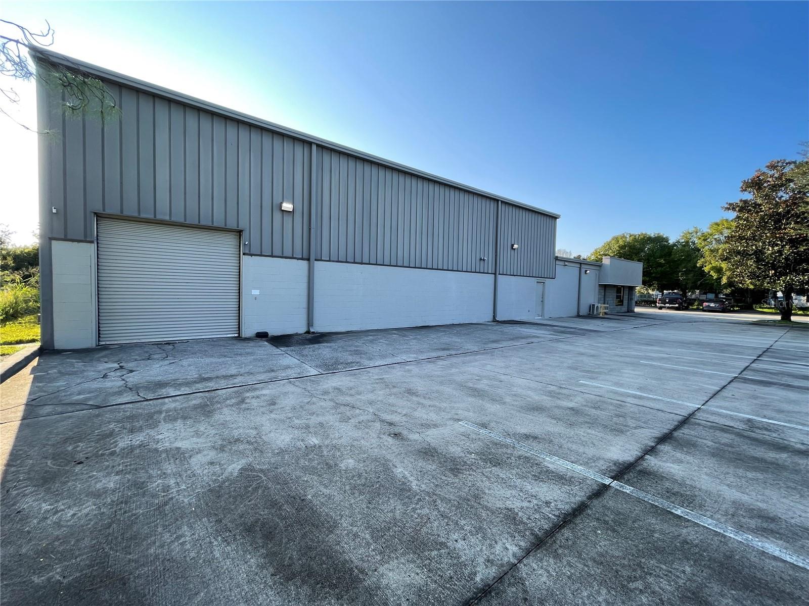ORANGE BLOSSOM BUS CENTER - Commercial Lease