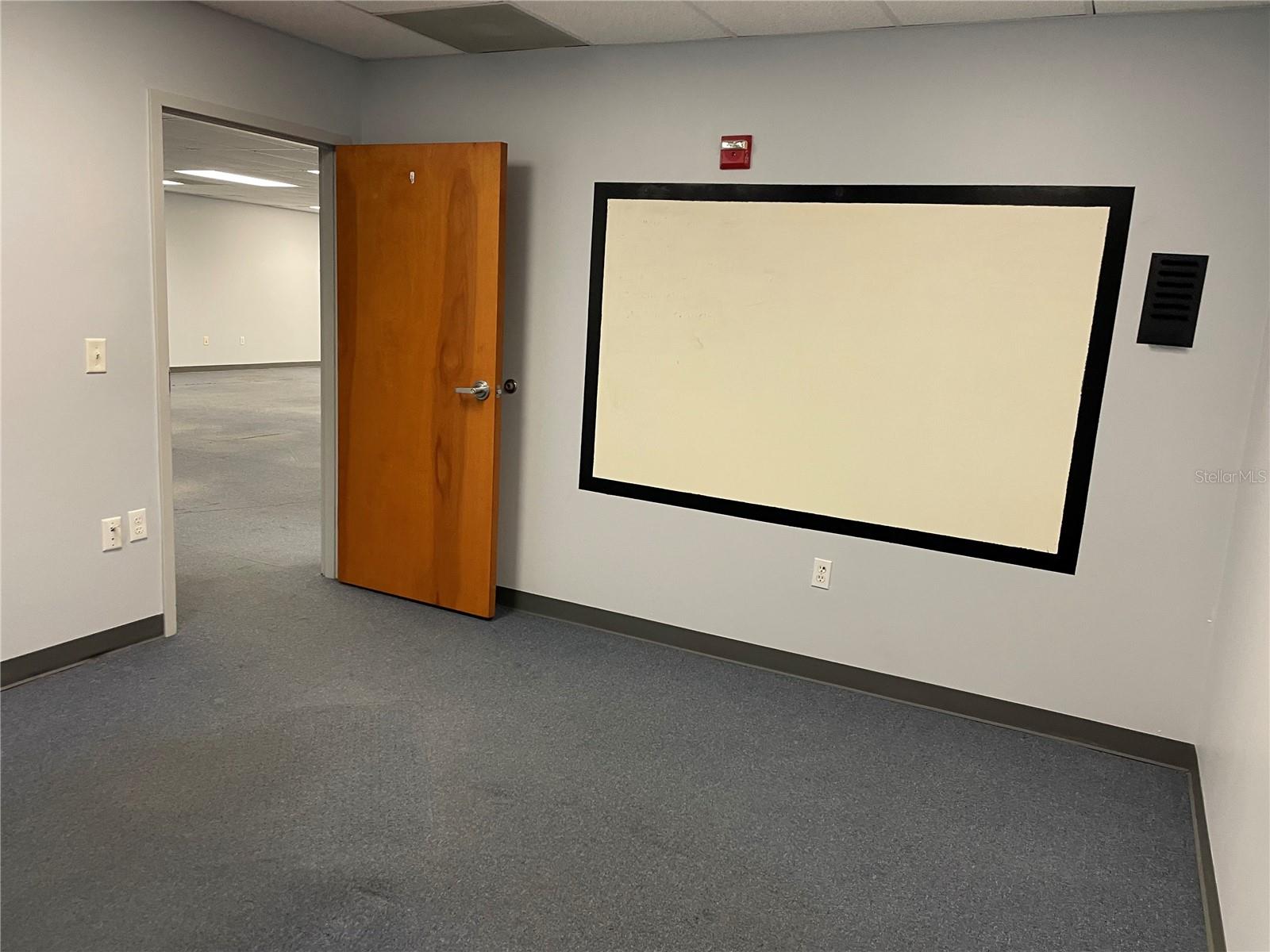 ORANGE BLOSSOM BUS CENTER - Commercial Lease