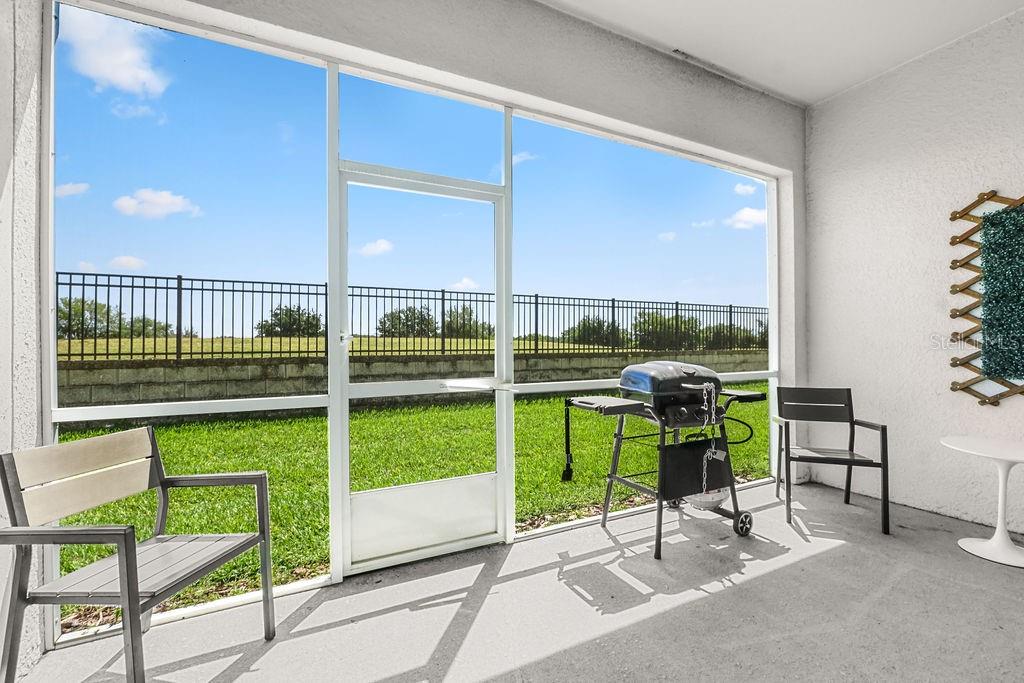 CHAMPIONSGATE CONDO PH 17 - Residential Lease