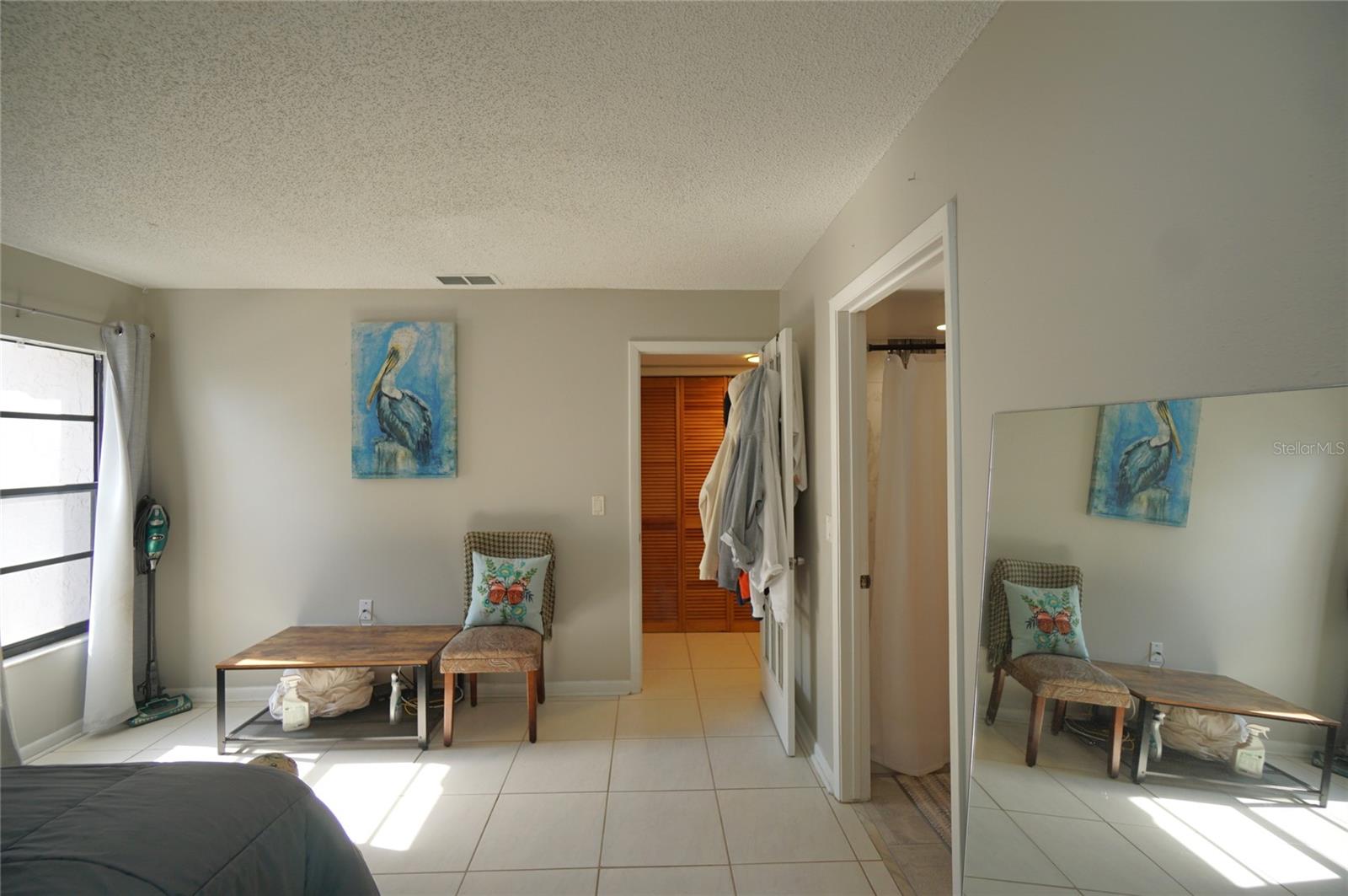 RIVER OAKS CONDO I - Residential Lease