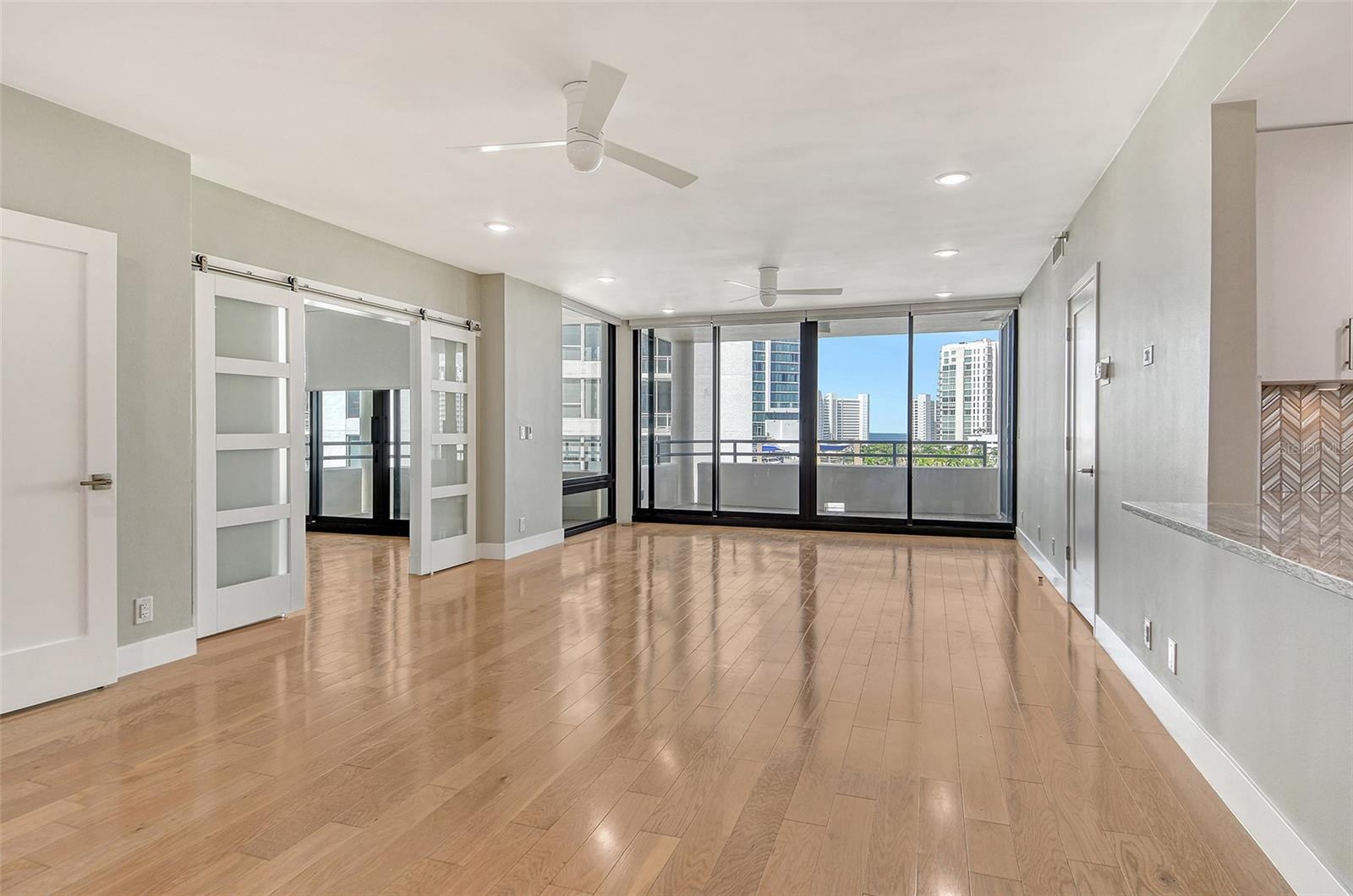 BAY PLAZA - Residential Lease
