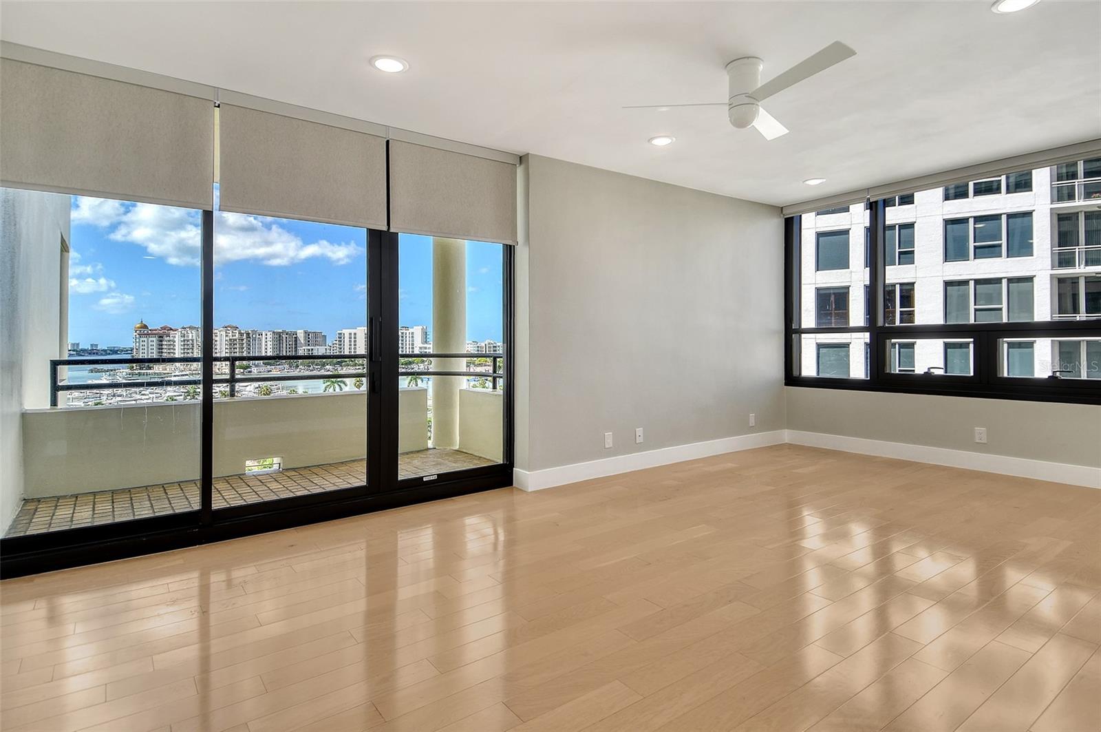 BAY PLAZA - Residential Lease