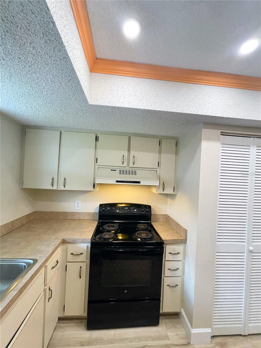 TARPON BAY PH 01 BLDG A - Residential