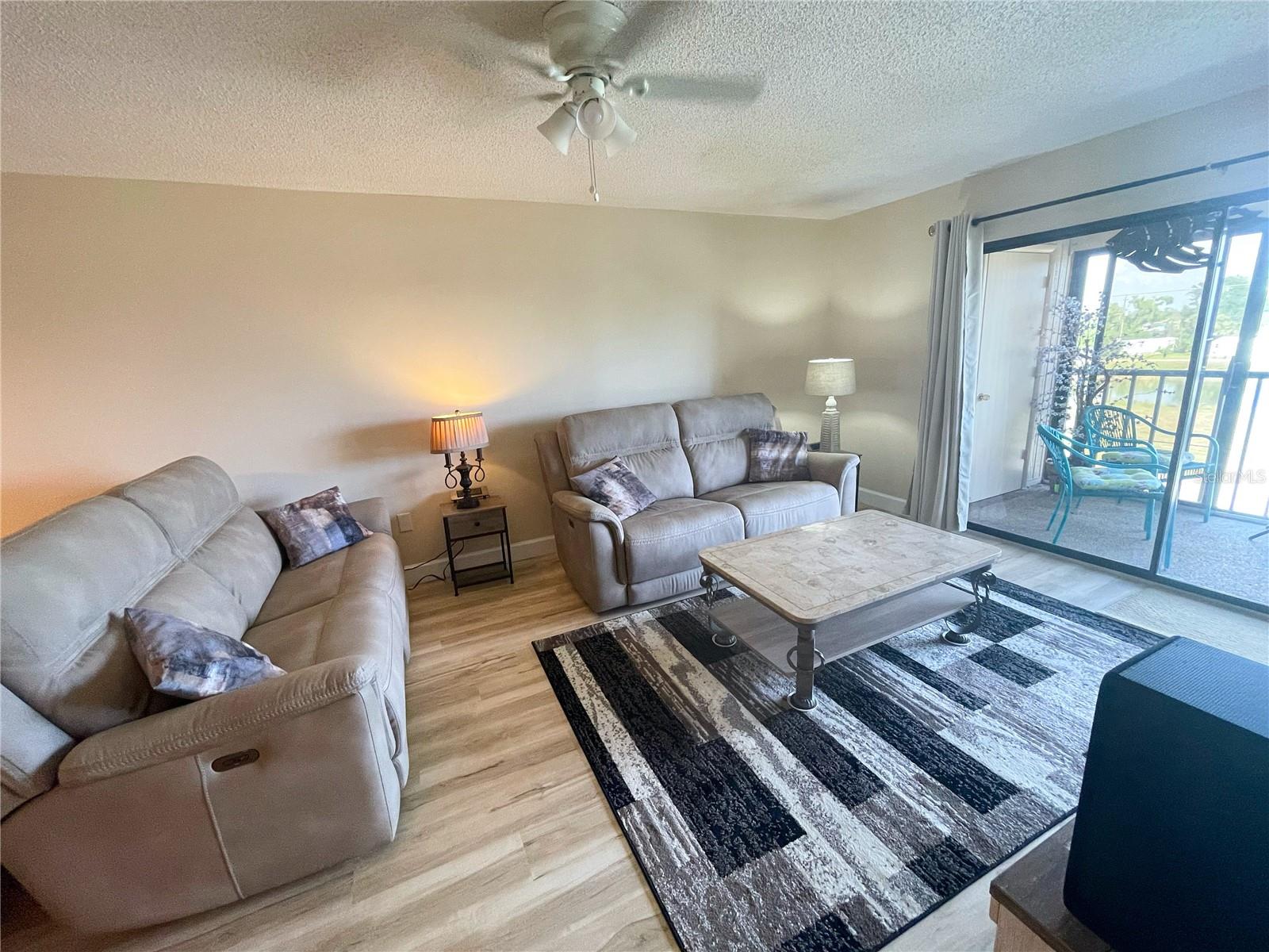 TARPON BAY PH 01 BLDG A - Residential