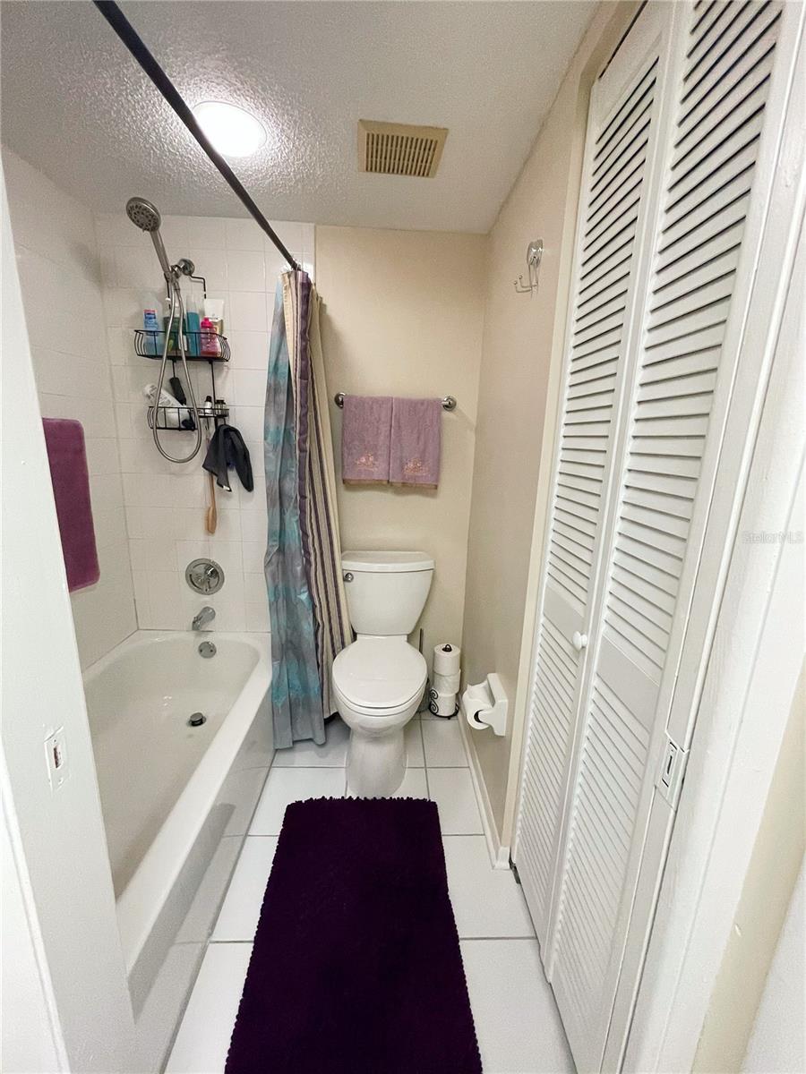 TARPON BAY PH 01 BLDG A - Residential