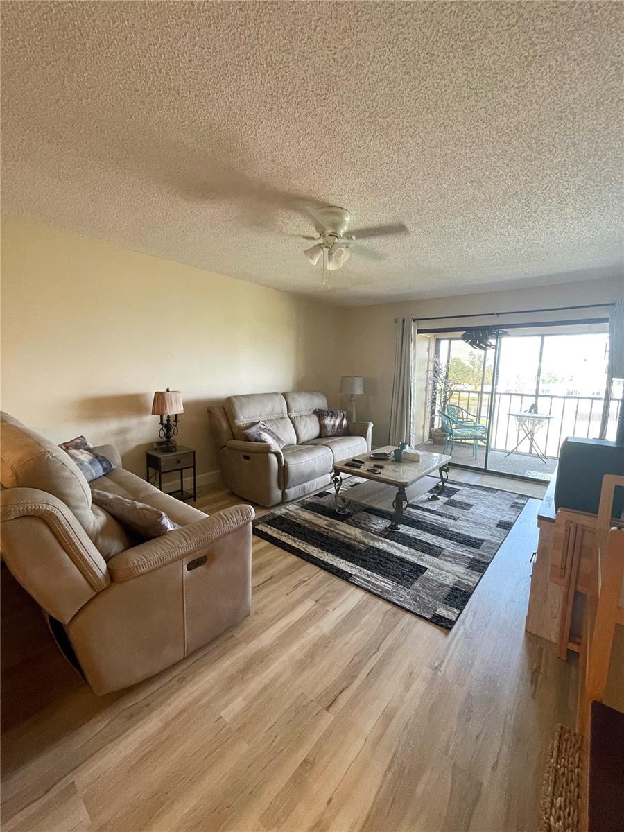 TARPON BAY PH 01 BLDG A - Residential