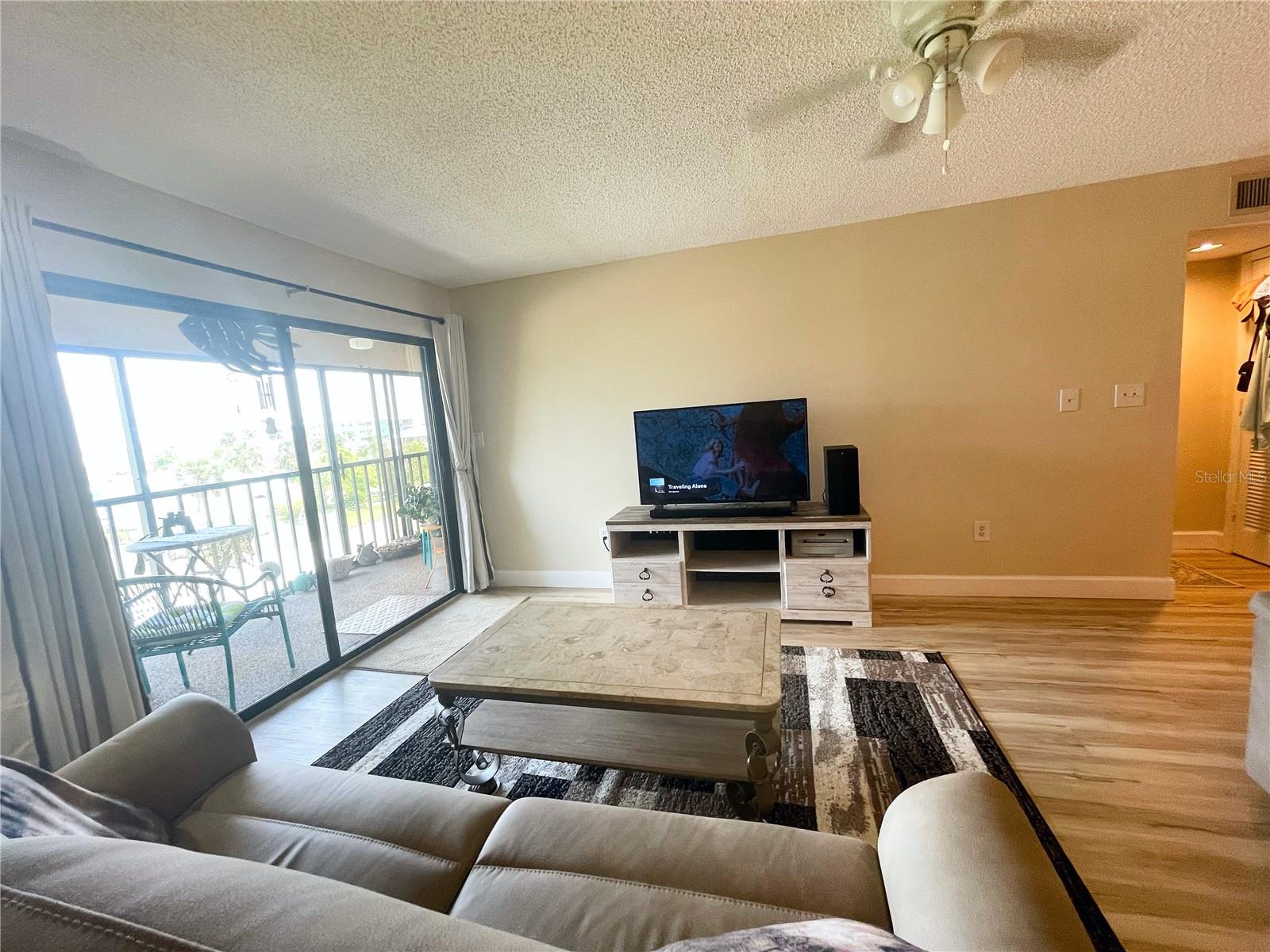 TARPON BAY PH 01 BLDG A - Residential