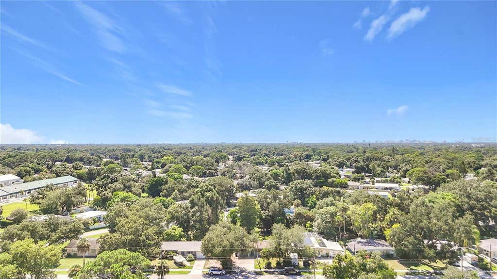 Photo of 2212 Vinson Avenue, Sarasota, FL 34232 (MLS # A4702939)