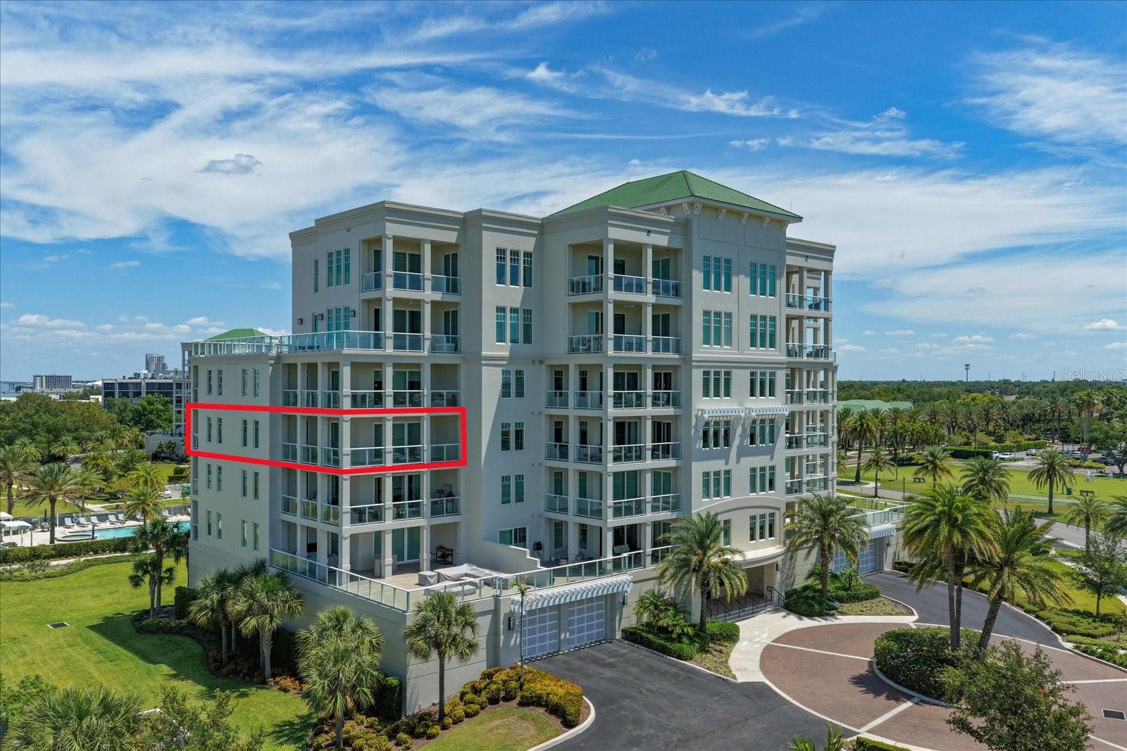 85 BELLEVIEW BOULEVARD 401