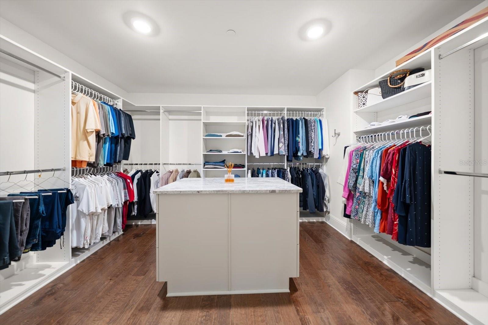 RESIDENCES AT BELLEVIEW PLACE CONDO - Residential