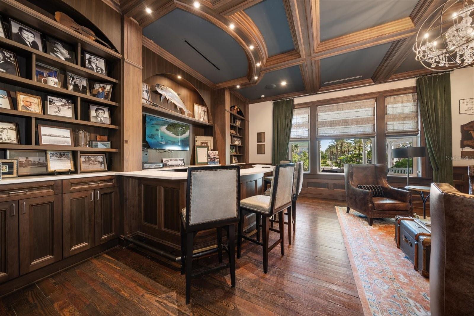 RESIDENCES AT BELLEVIEW PLACE CONDO - Residential