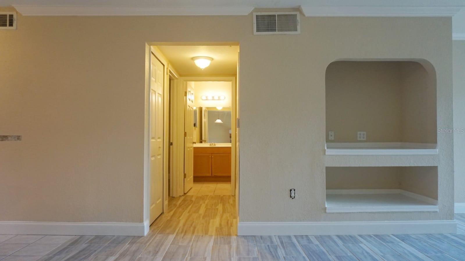 AUDUBON VILLAS AT HUNTERS CREEK CONDO - Residential Lease