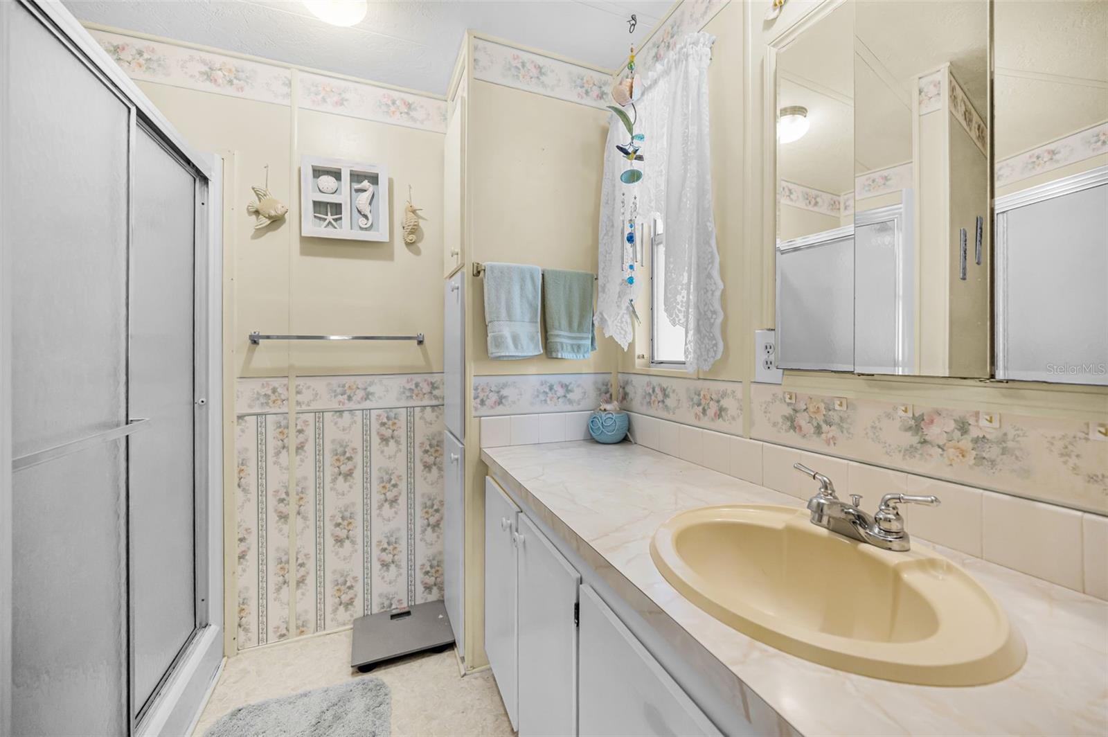 LAKE BETMAR ESTATES - Residential