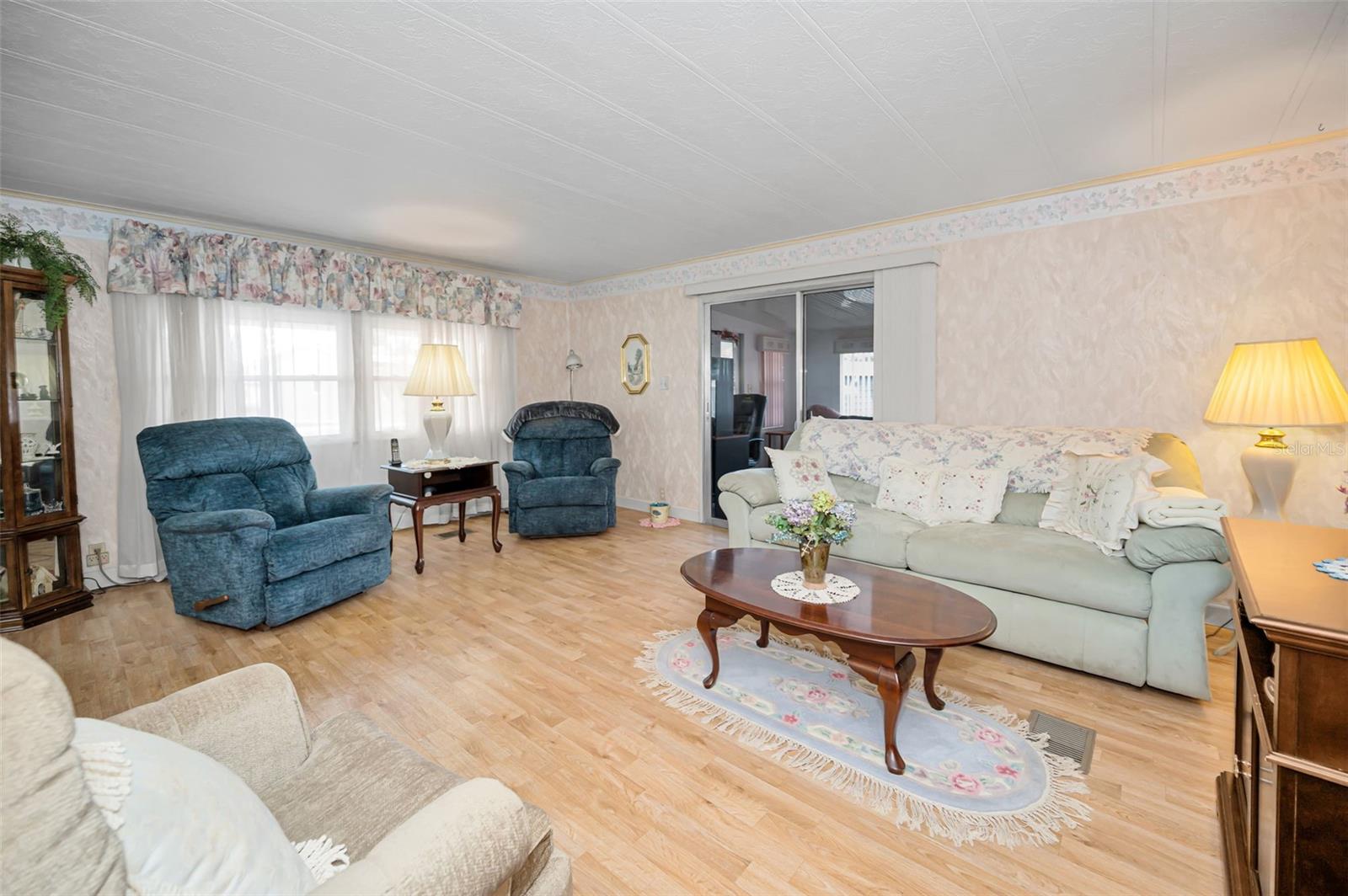 LAKE BETMAR ESTATES - Residential