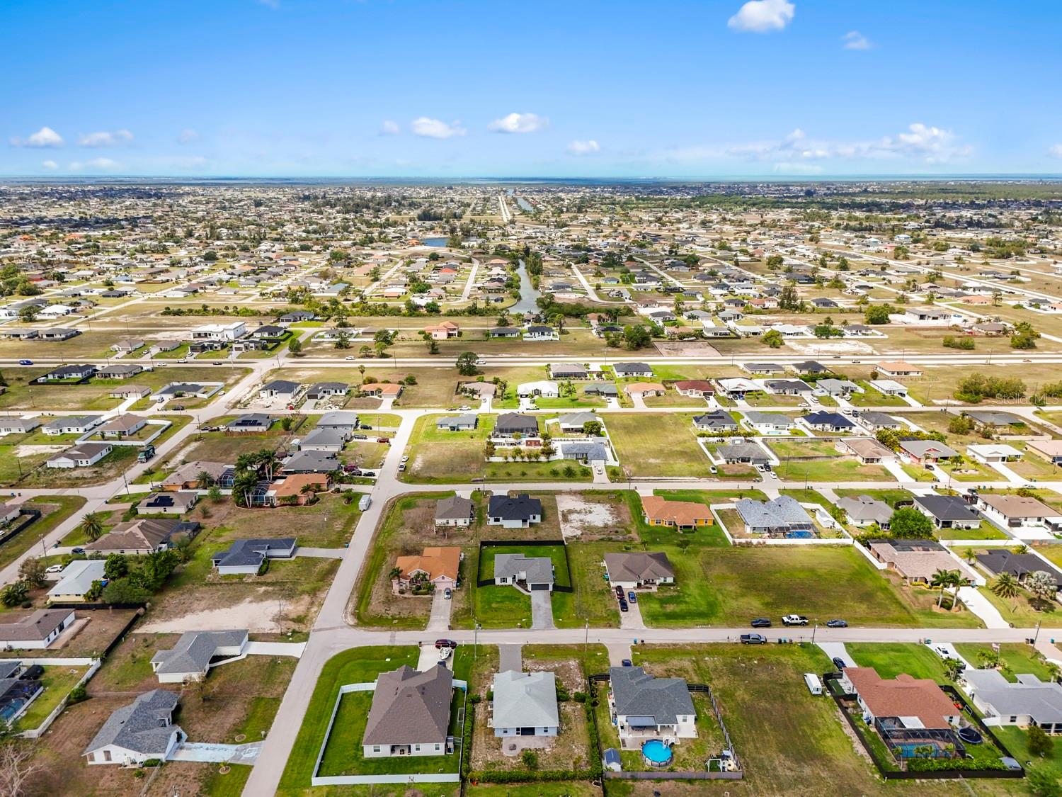 CAPE CORAL - Residential