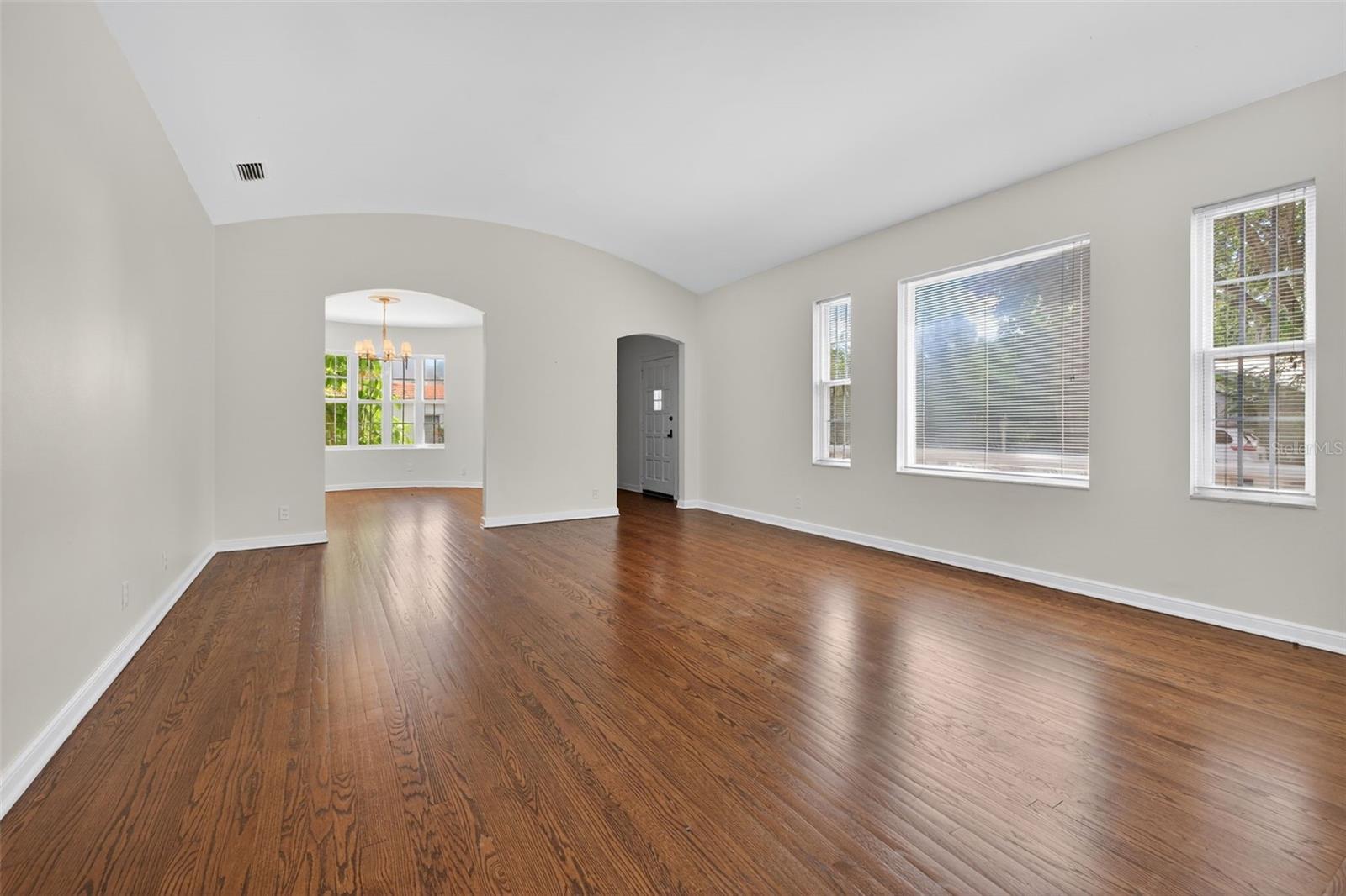LAGO VISTA - Residential Lease