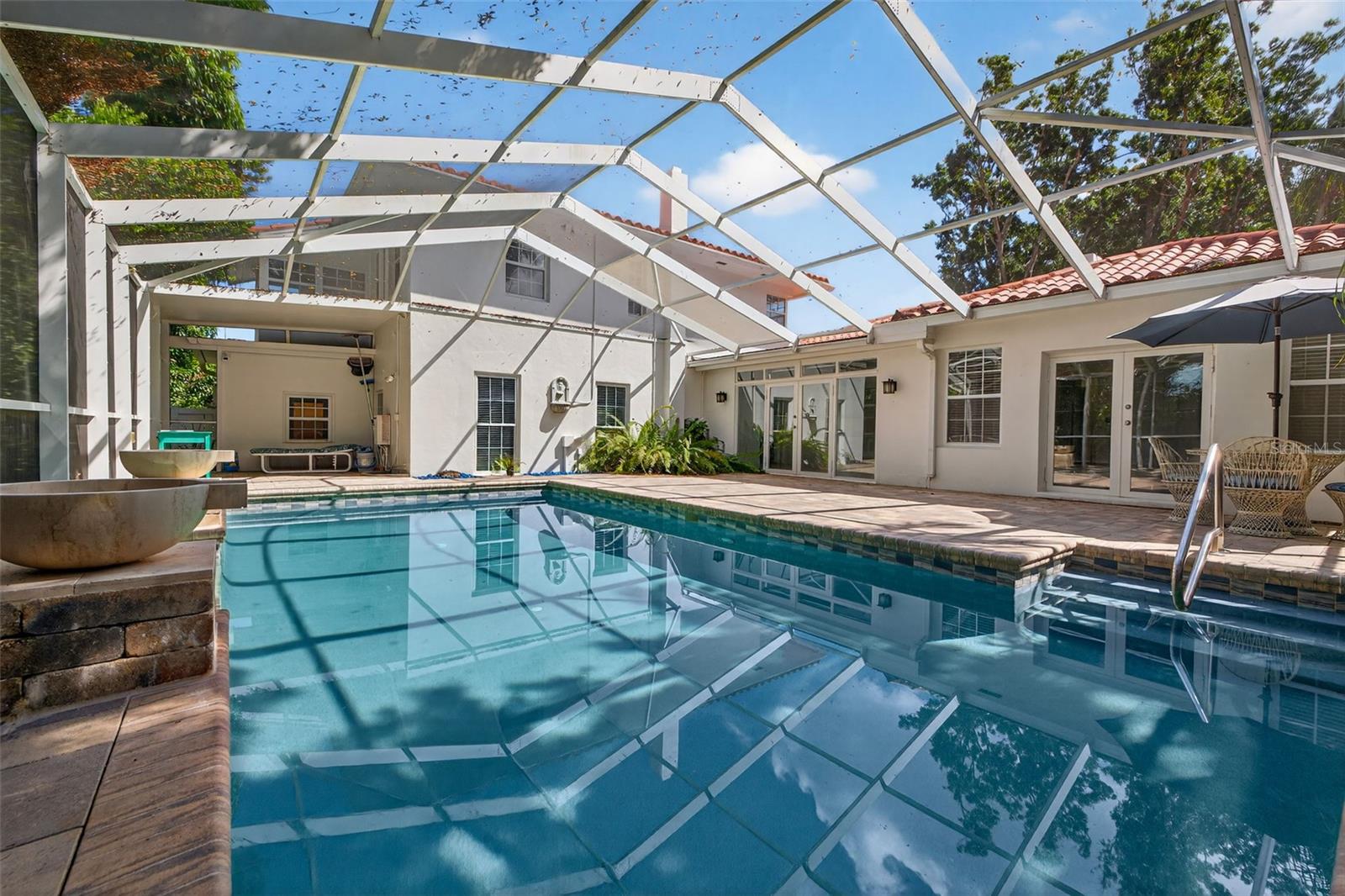 LAGO VISTA - Residential Lease