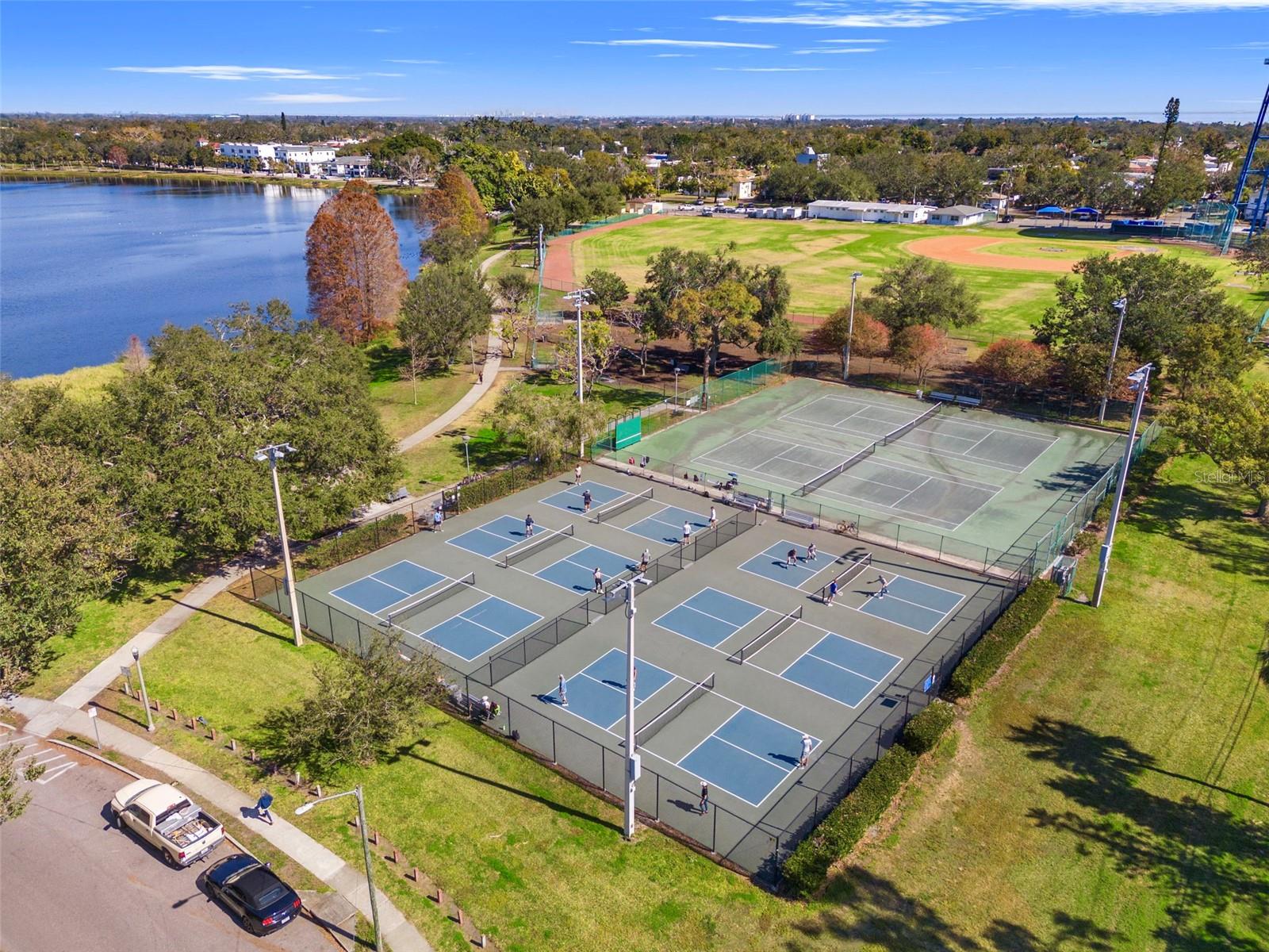 LAGO VISTA - Residential Lease