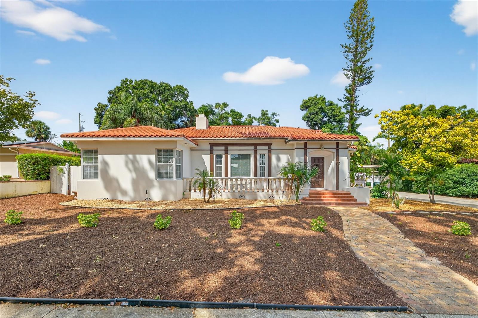 LAGO VISTA - Residential Lease