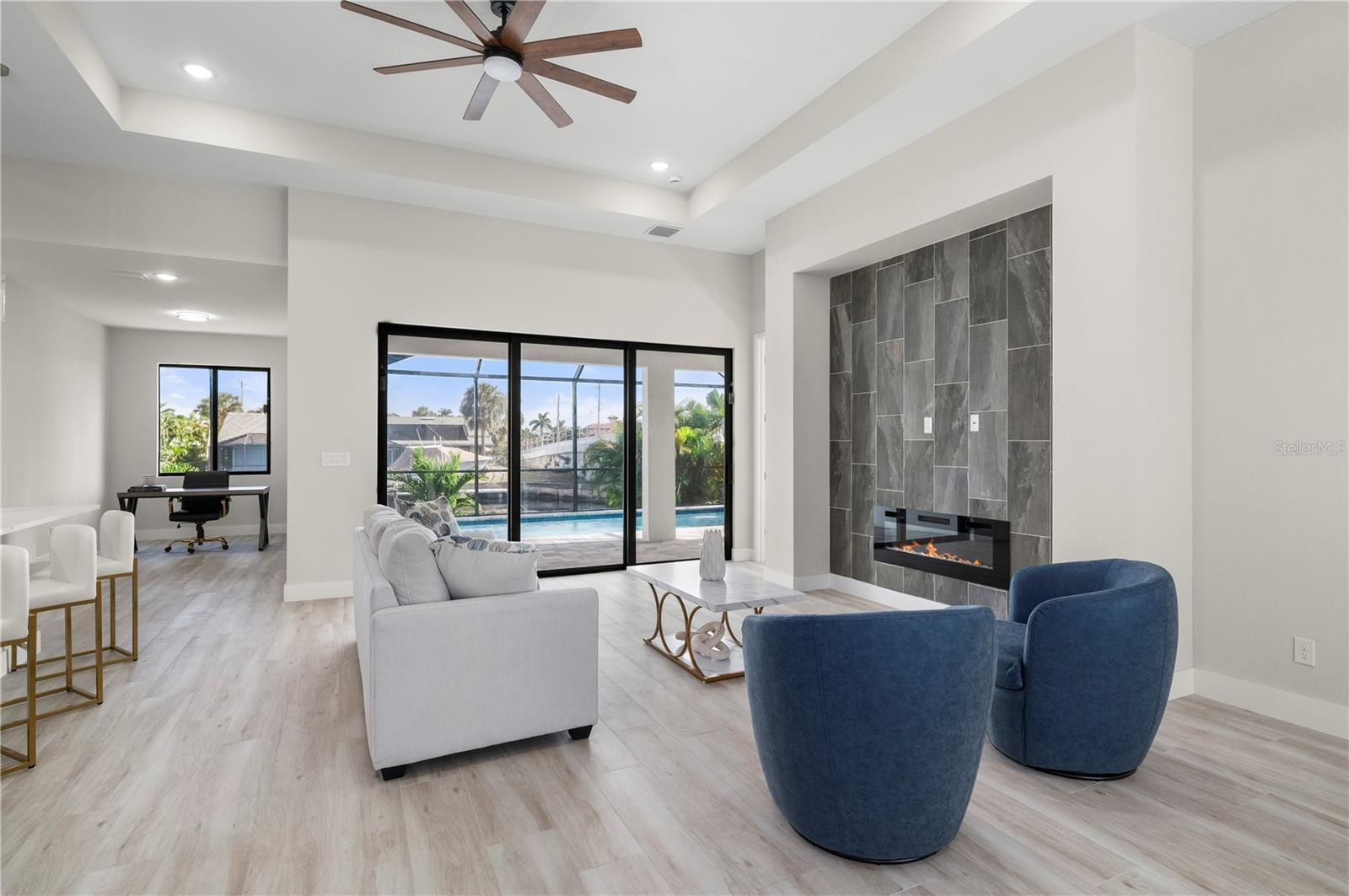 PUNTA GORDA ISLES SEC 04 - Residential