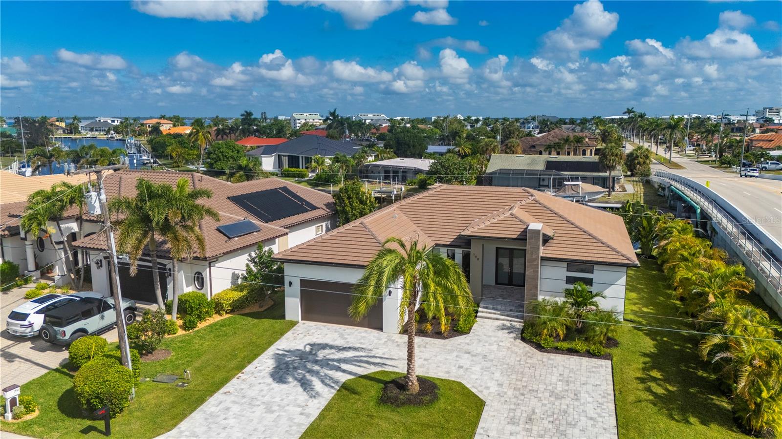 PUNTA GORDA ISLES SEC 04 - Residential