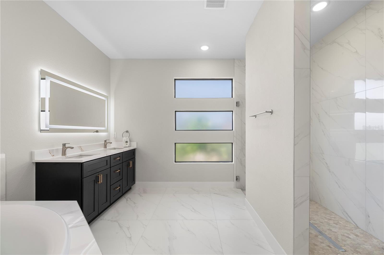 PUNTA GORDA ISLES SEC 04 - Residential