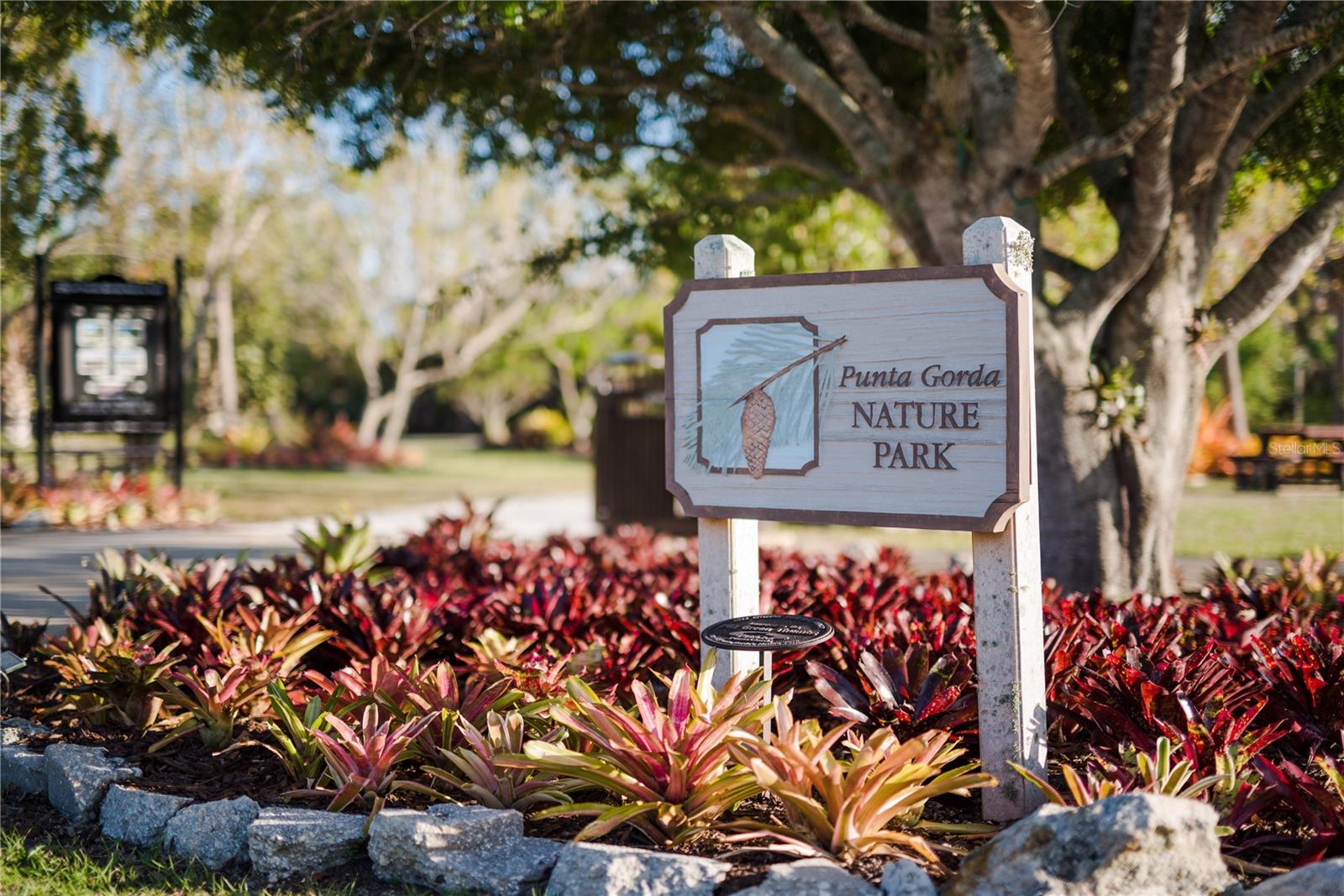 PUNTA GORDA ISLES SEC 04 - Residential