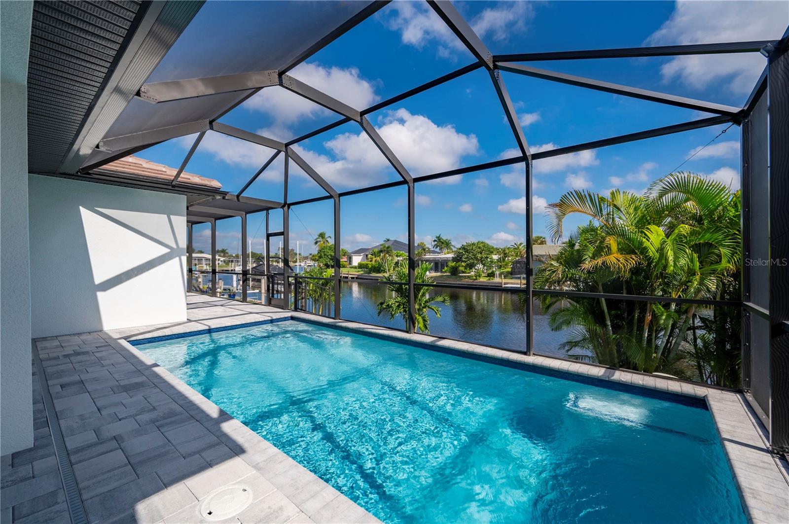 PUNTA GORDA ISLES SEC 04 - Residential