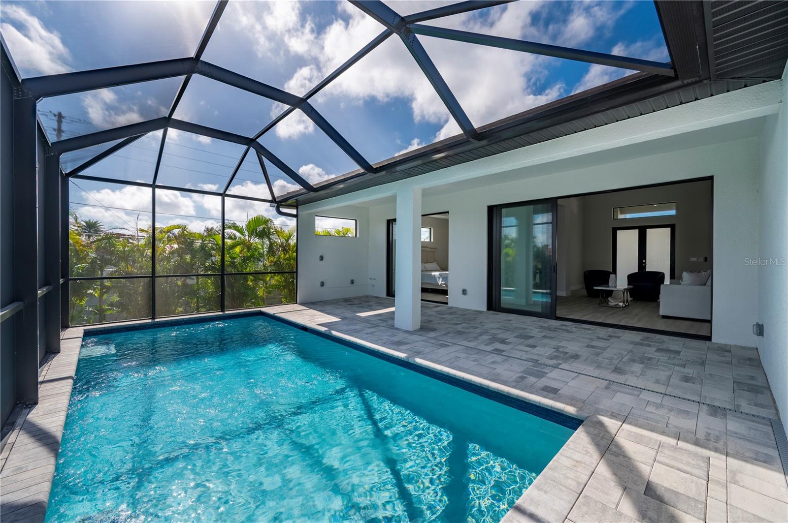 PUNTA GORDA ISLES SEC 04 - Residential