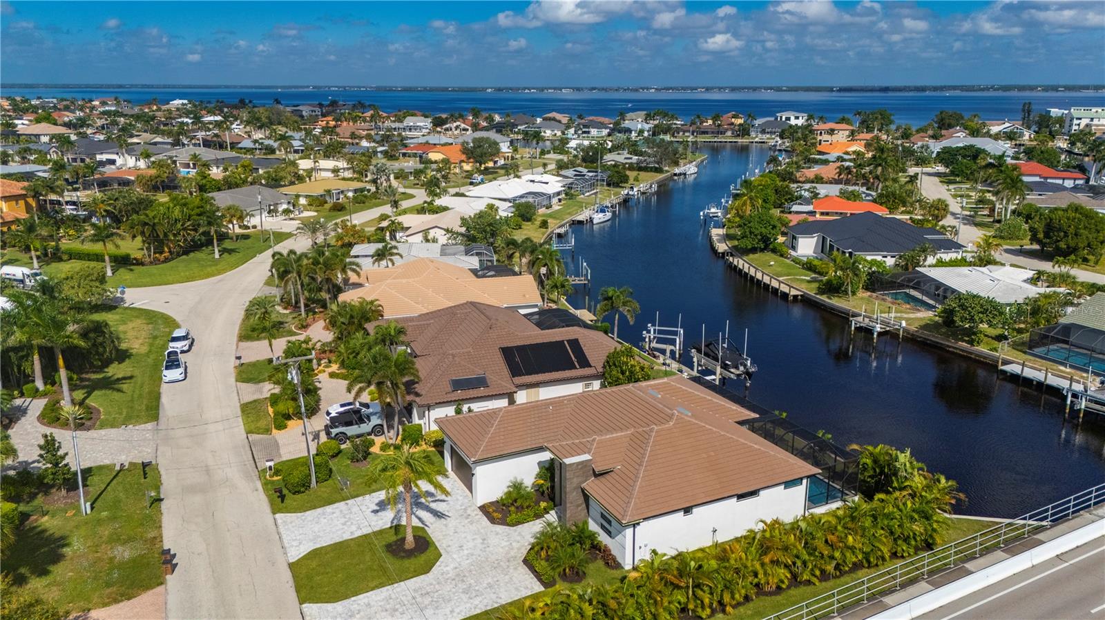 PUNTA GORDA ISLES SEC 04 - Residential