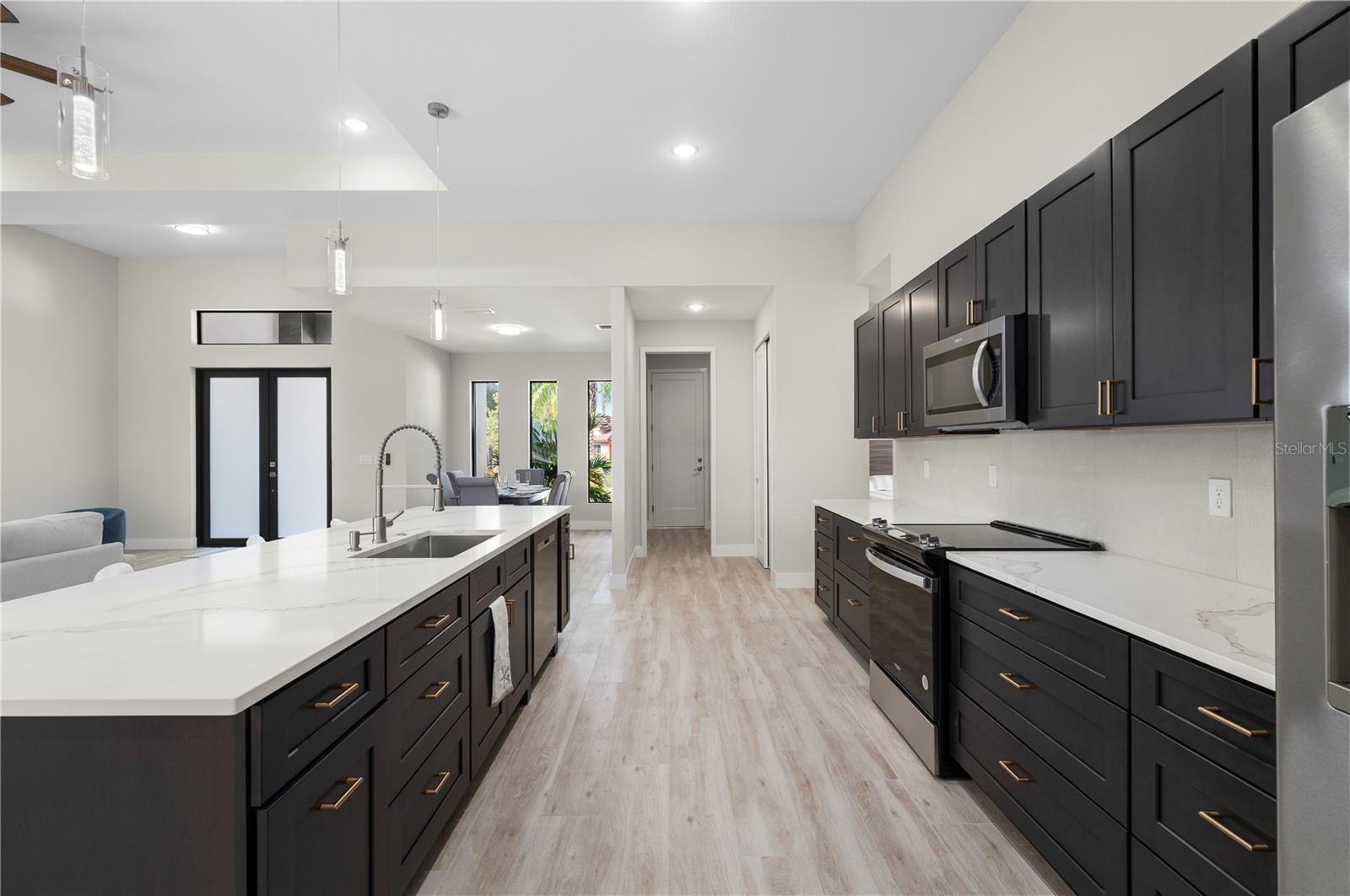 PUNTA GORDA ISLES SEC 04 - Residential