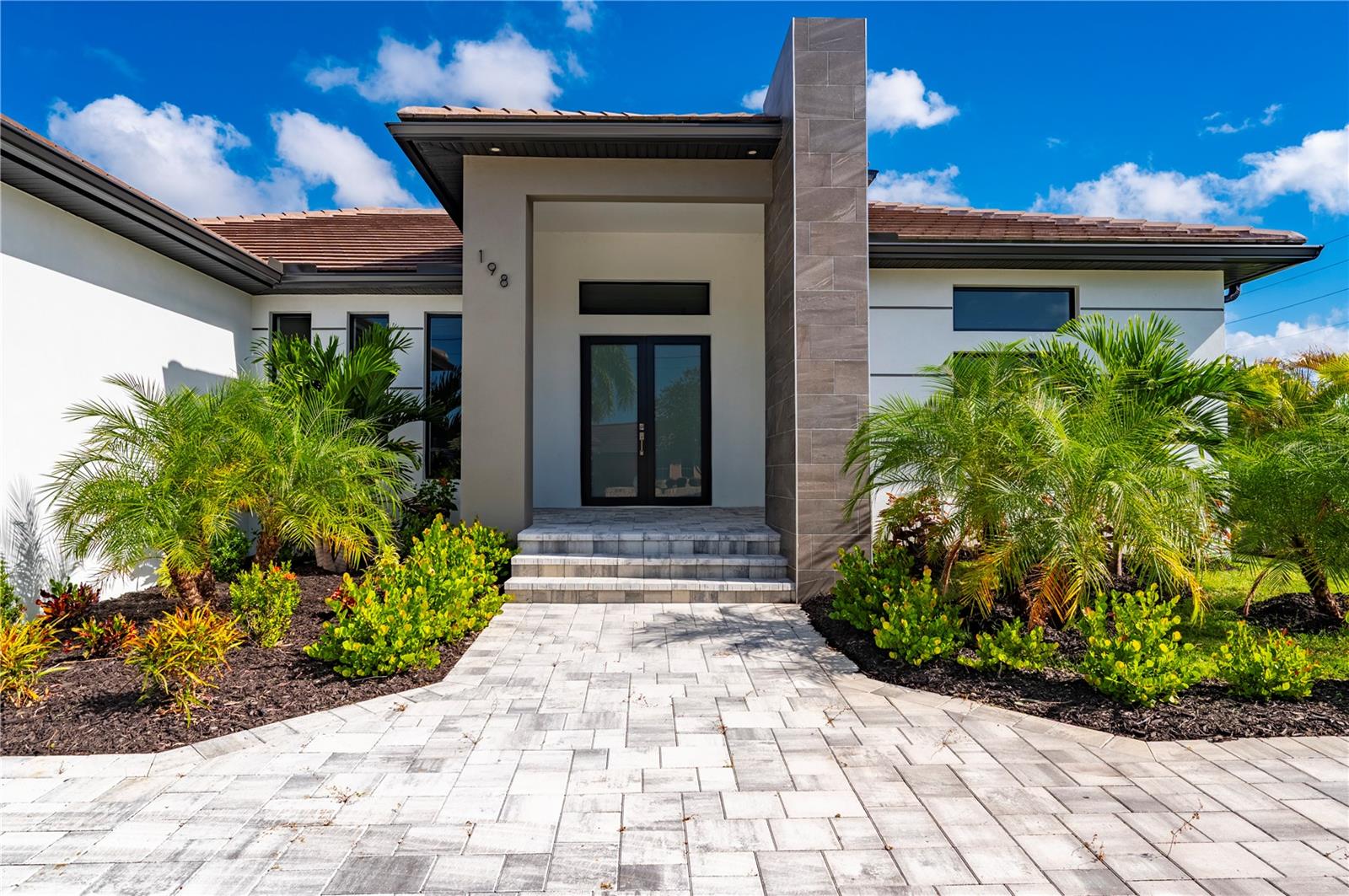 PUNTA GORDA ISLES SEC 04 - Residential