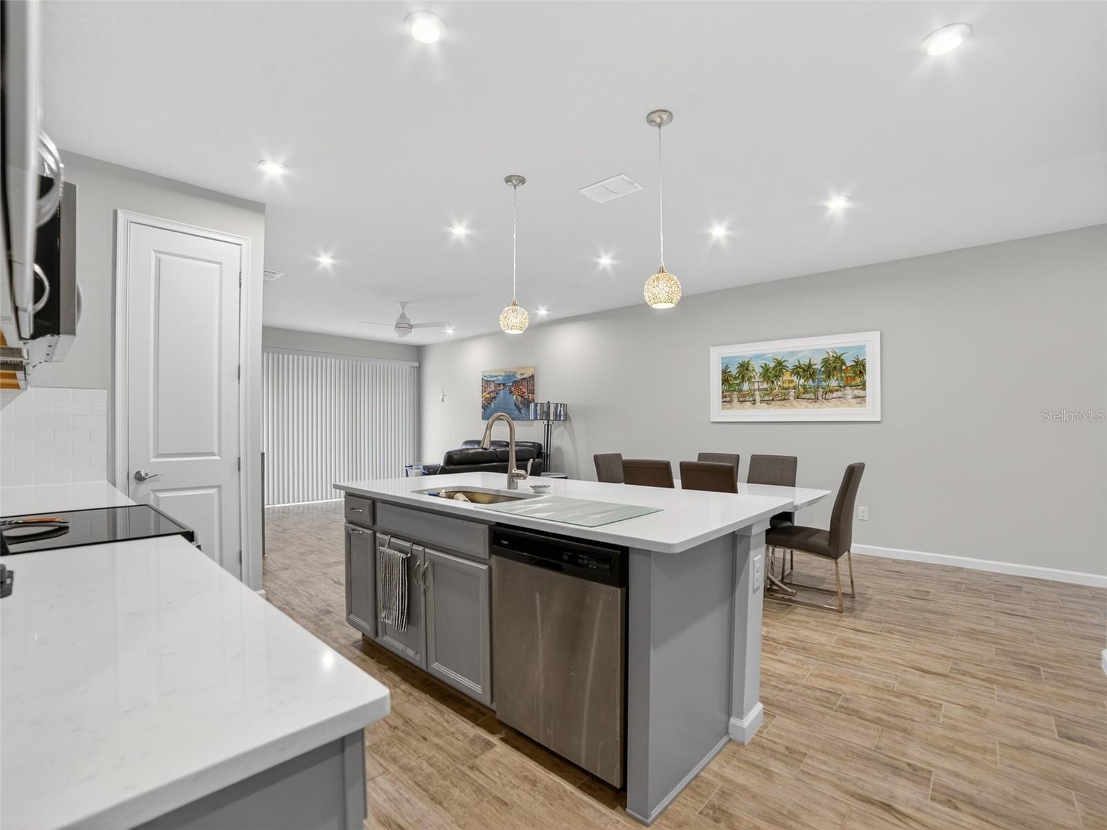 THE PRESERVE AT LA PALOMA - Residential