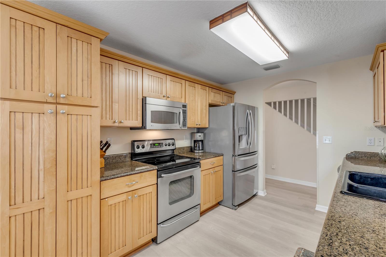 HIDDEN PINES PH 03 - Residential