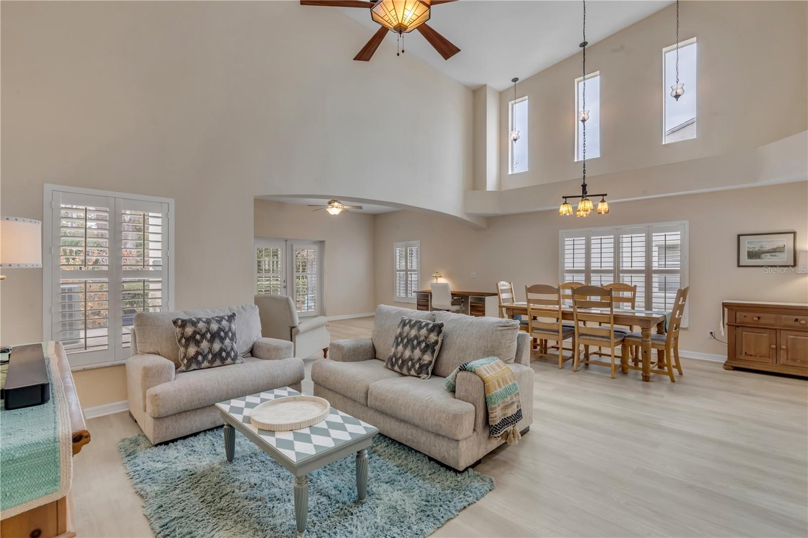 HIDDEN PINES PH 03 - Residential