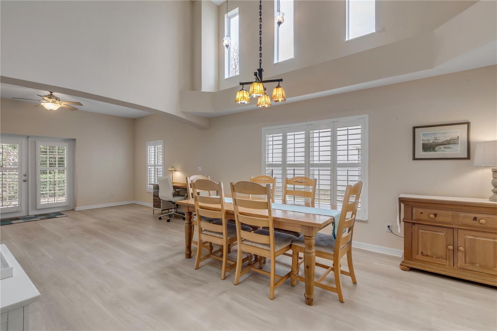 HIDDEN PINES PH 03 - Residential