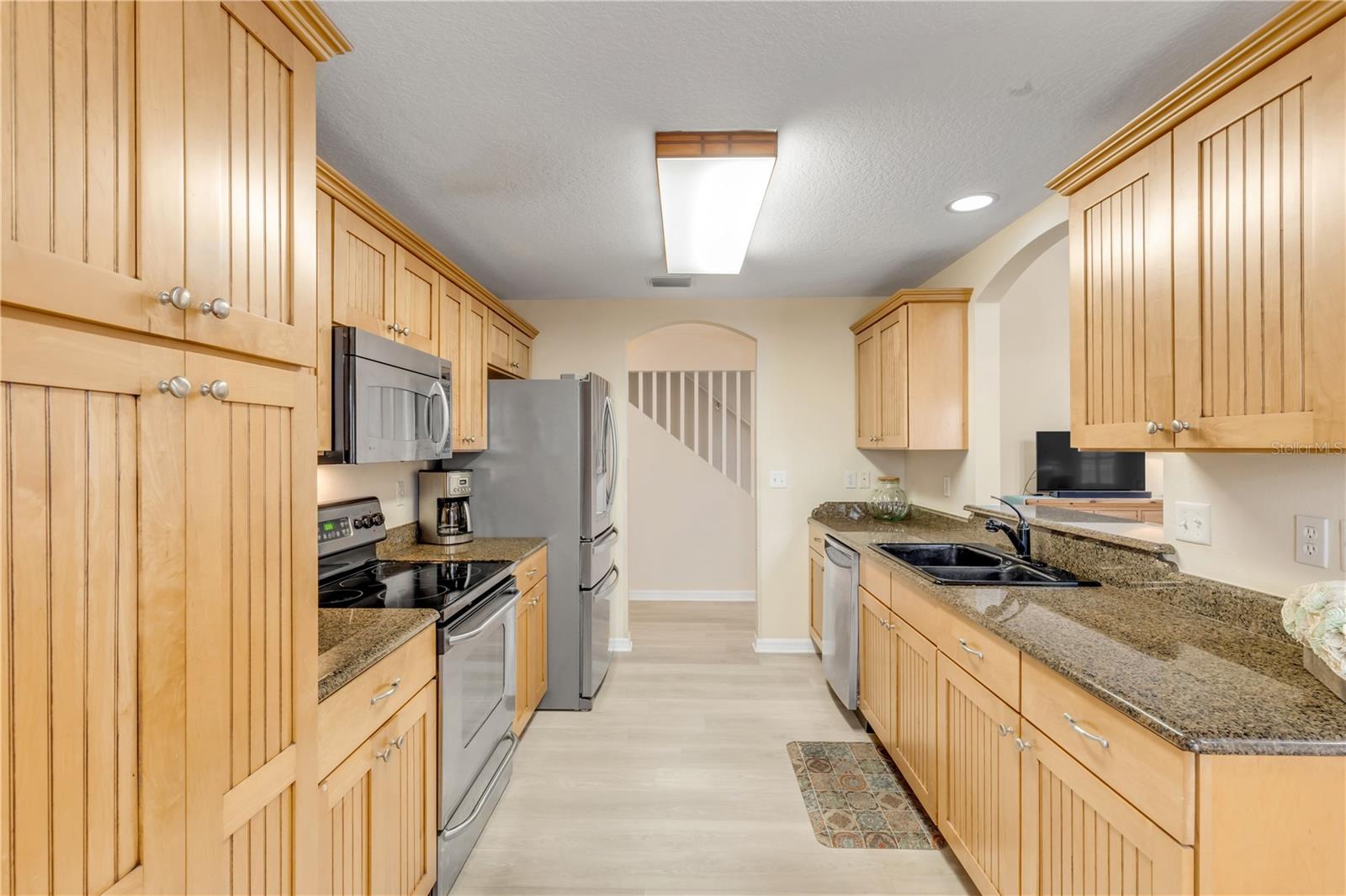 HIDDEN PINES PH 03 - Residential