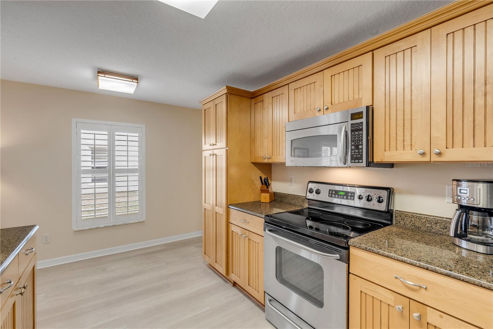 HIDDEN PINES PH 03 - Residential