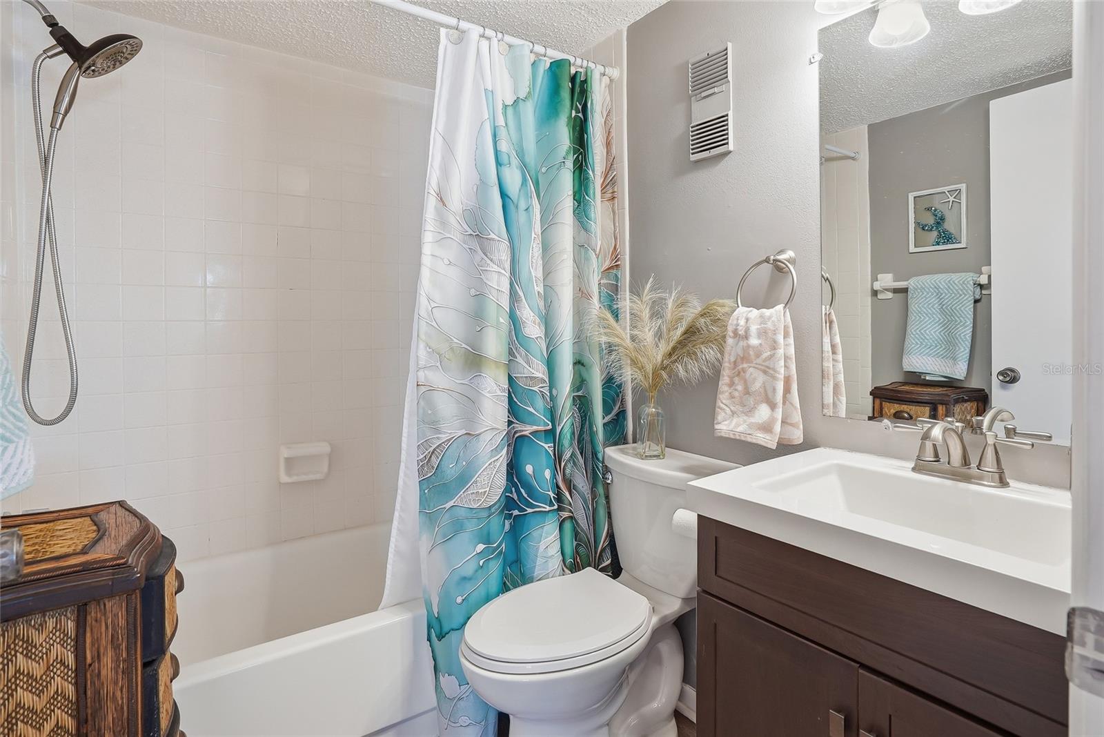 HEATHER LAKE APTS CONDO - Residential