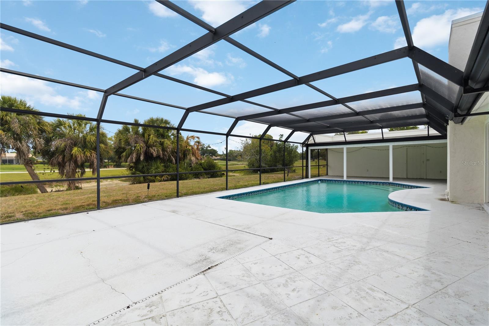 COUNTRY CLUB OF SARASOTA THE - Residential