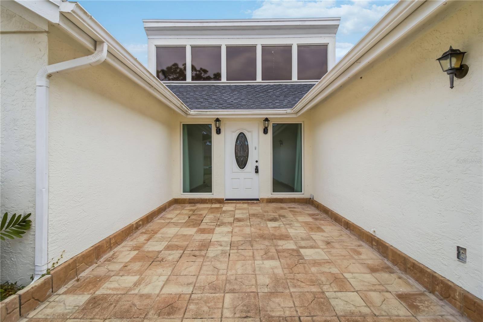 COUNTRY CLUB OF SARASOTA THE - Residential