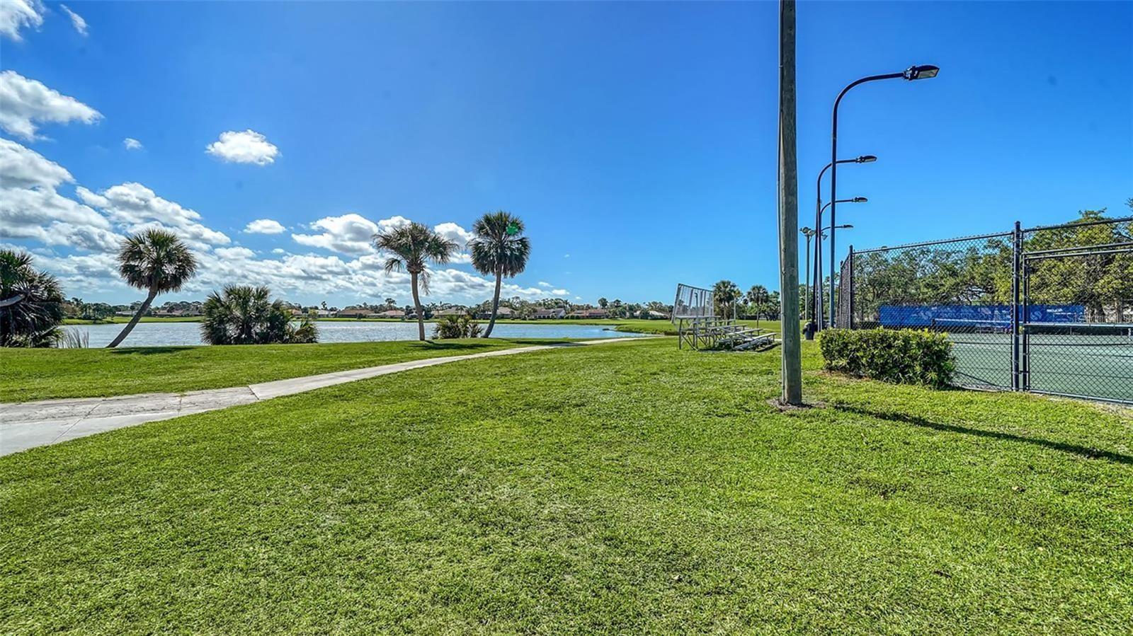 COUNTRY CLUB OF SARASOTA THE - Residential